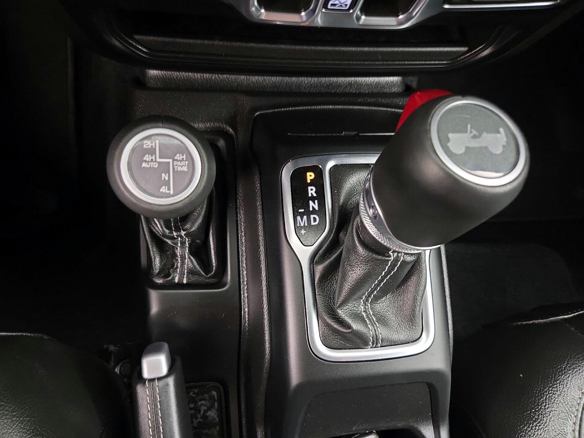 Thumbnail: 2022 Jeep Wrangler - 17