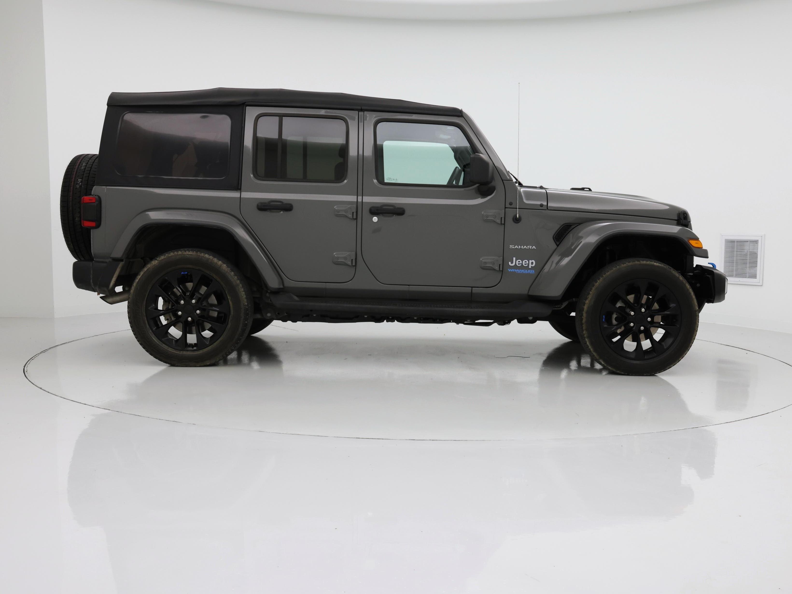 Thumbnail: 2022 Jeep Wrangler - 7