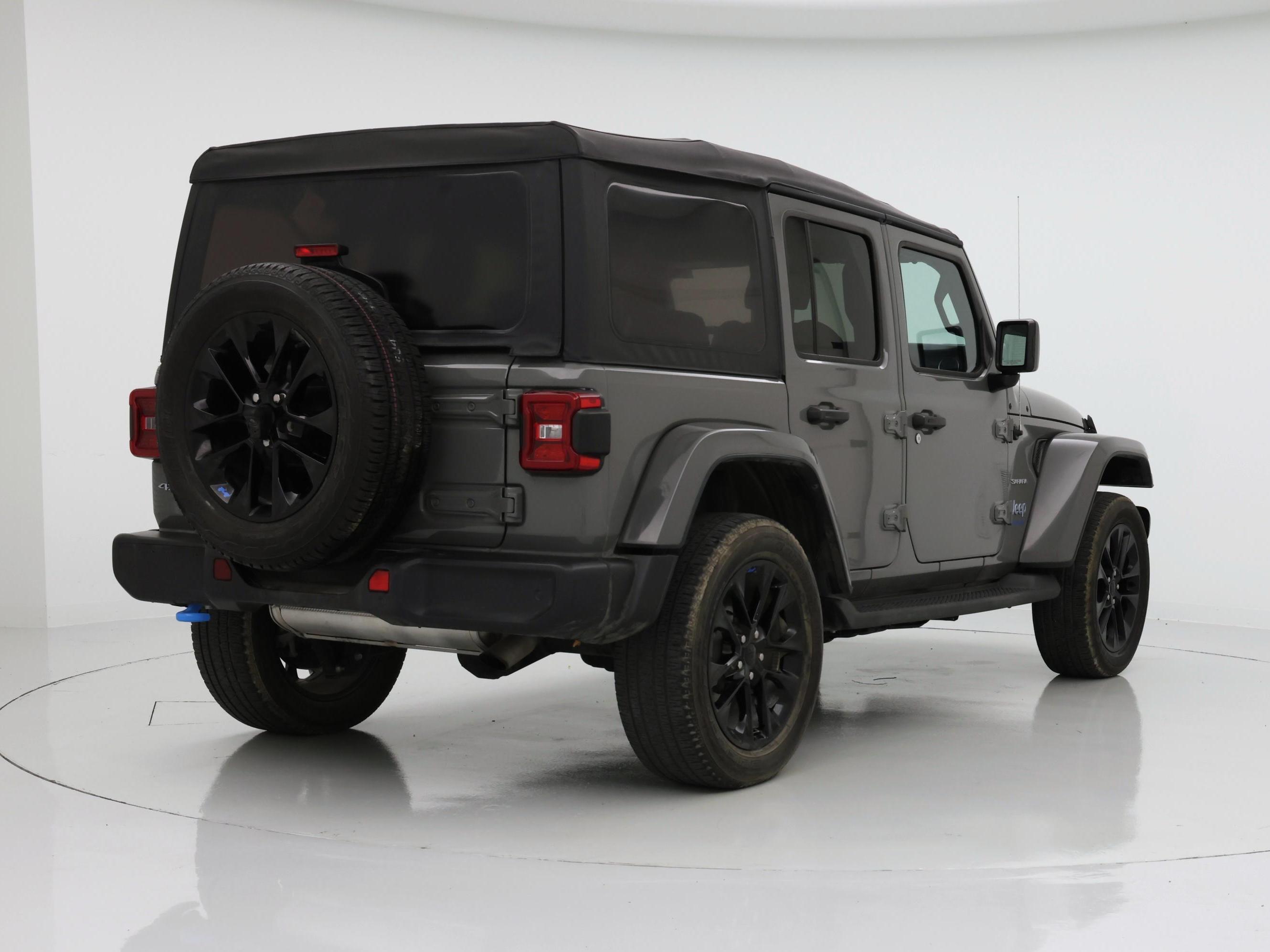 Thumbnail: 2022 Jeep Wrangler - 8