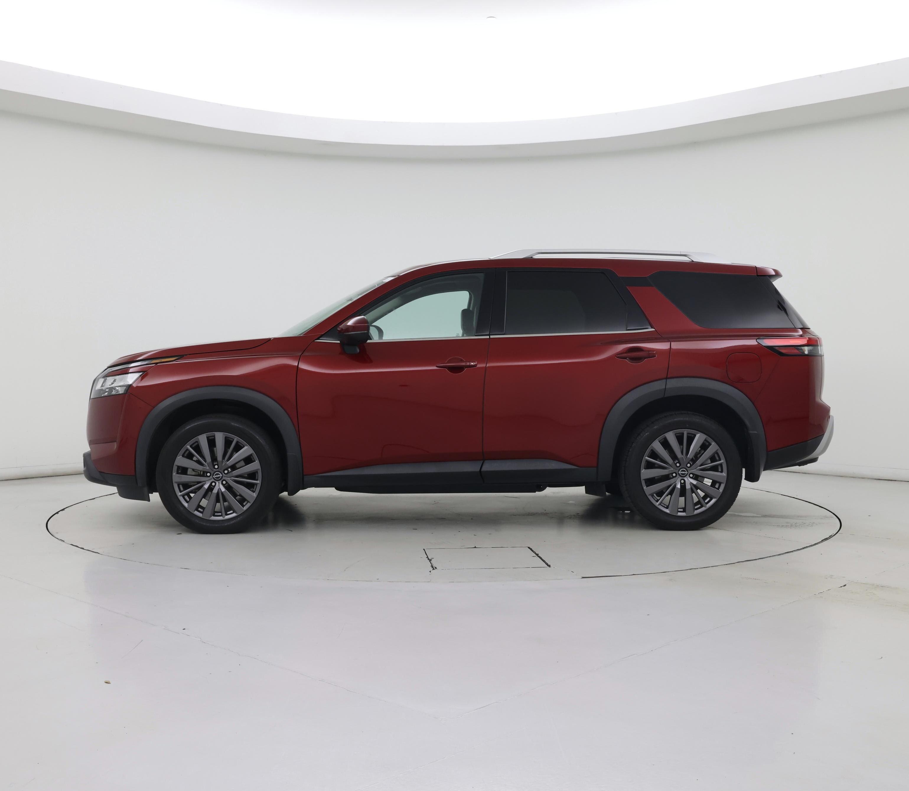 Thumbnail: 2022 Nissan Pathfinder - 3