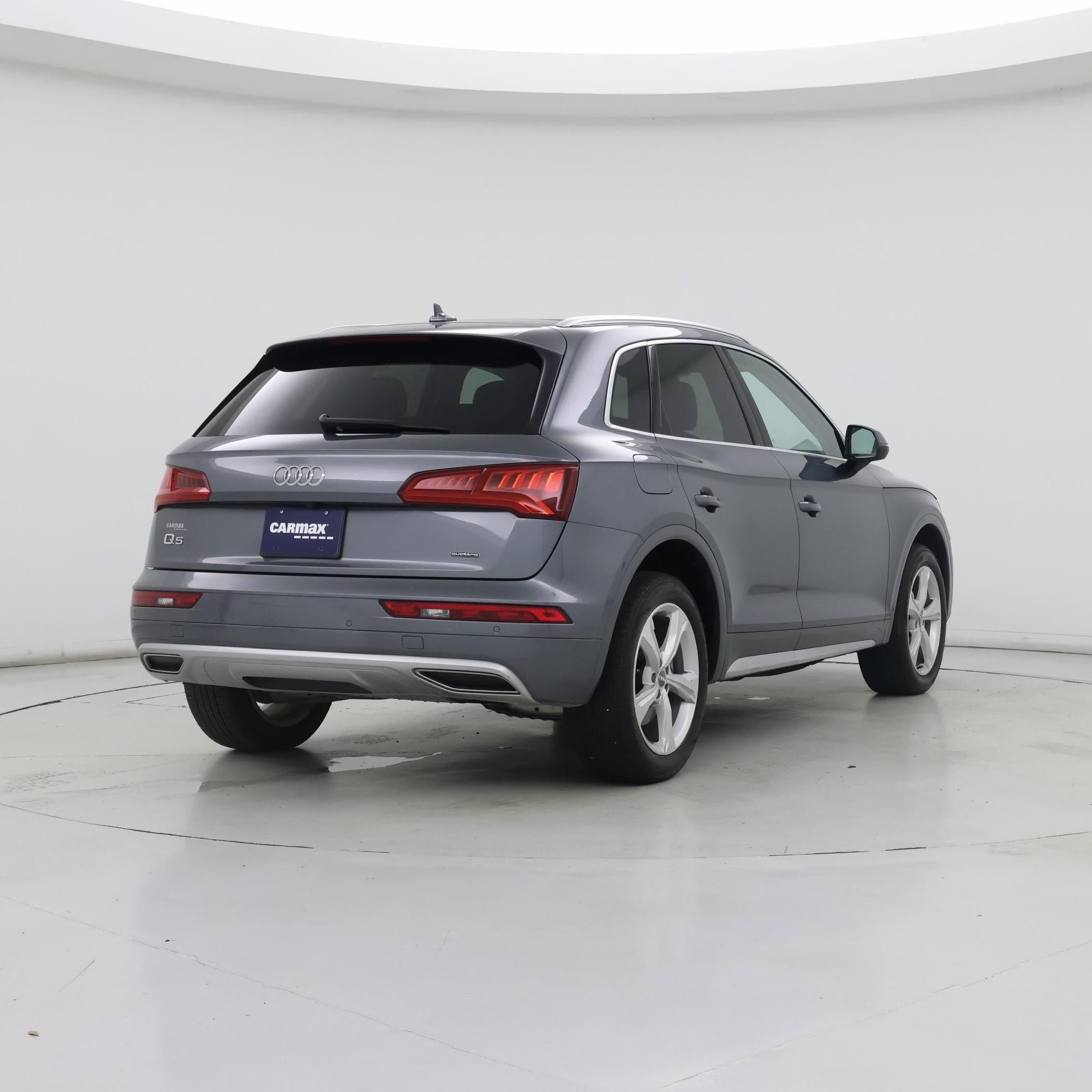 Thumbnail: 2020 Audi Q5 - 8