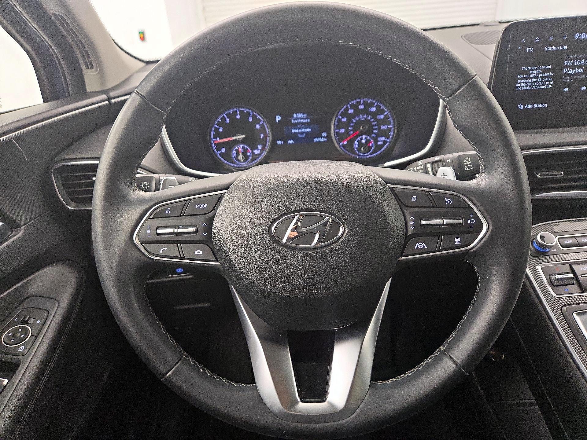 Thumbnail: 2023 Hyundai Santa Fe - 10