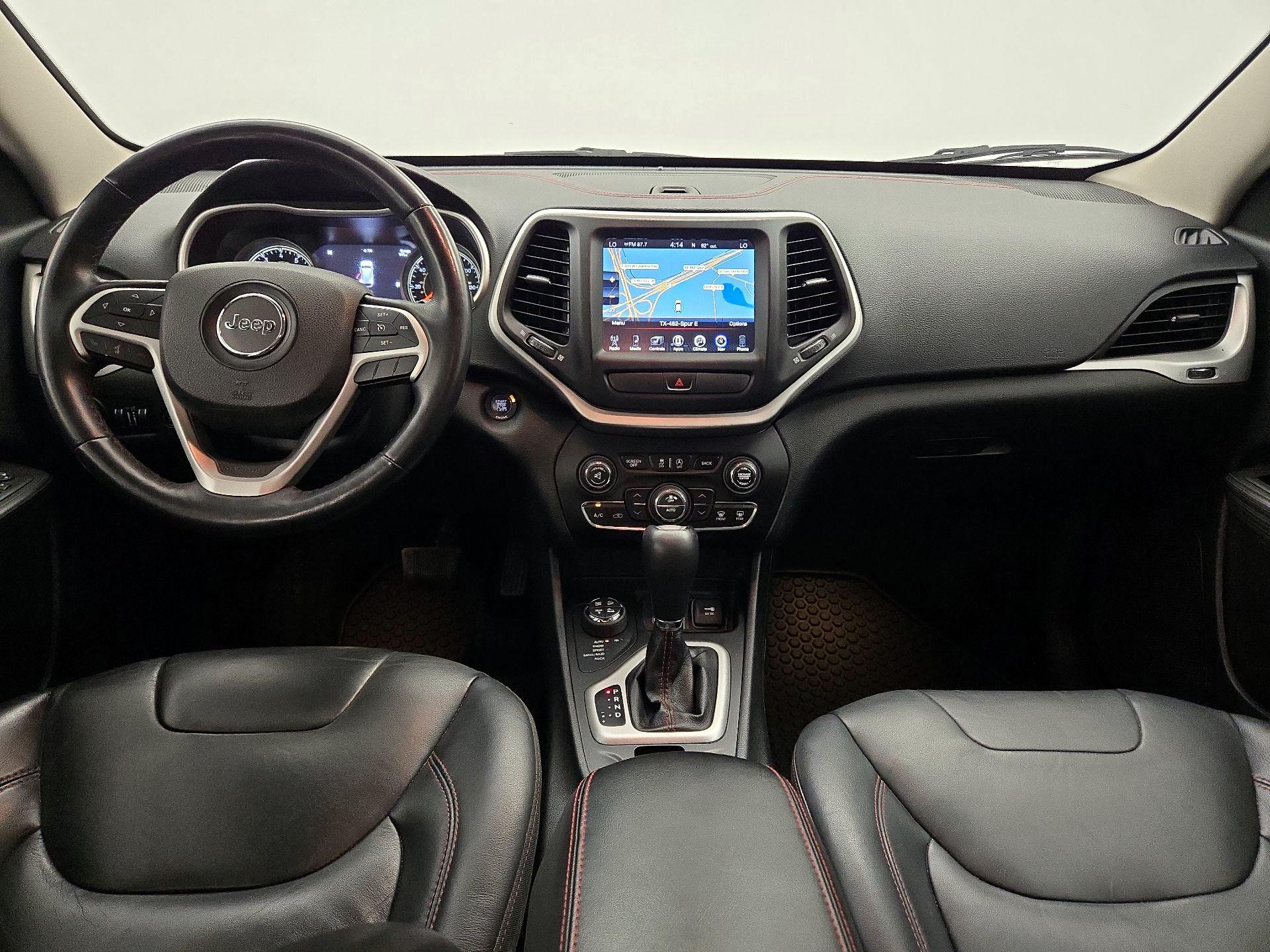 Thumbnail: 2015 Jeep Cherokee - 9