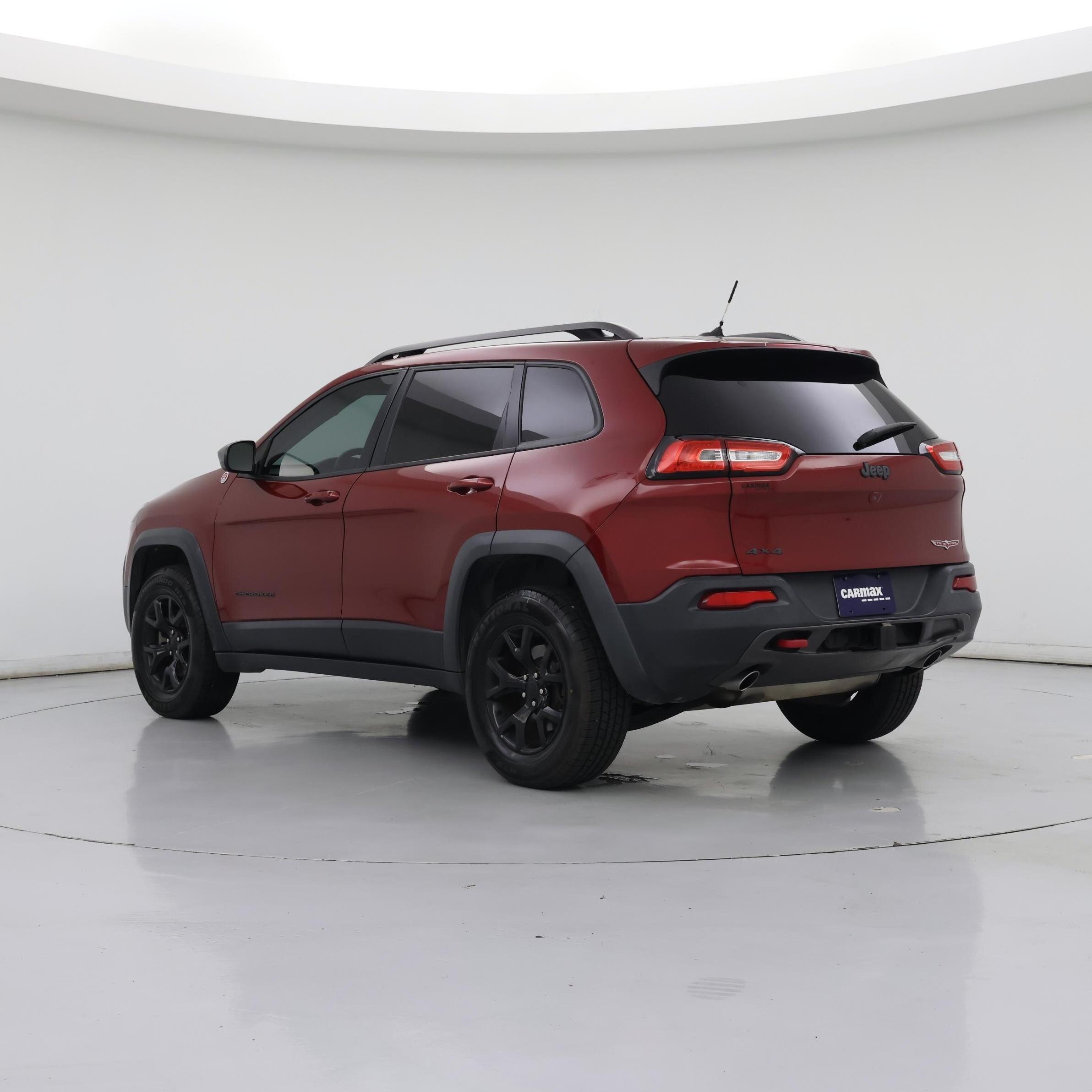 Thumbnail: 2015 Jeep Cherokee - 2