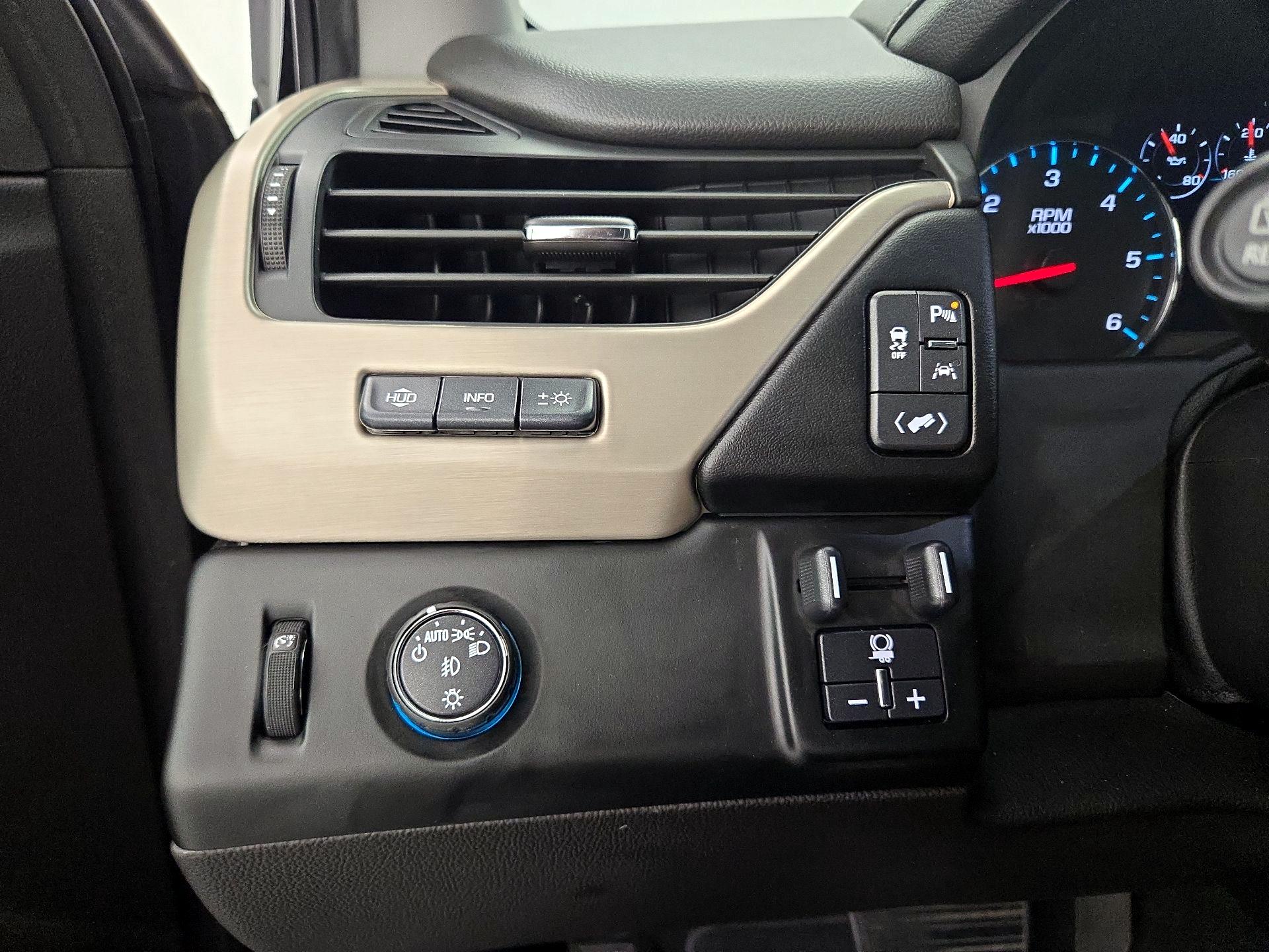 Thumbnail: 2017 GMC Yukon - 13