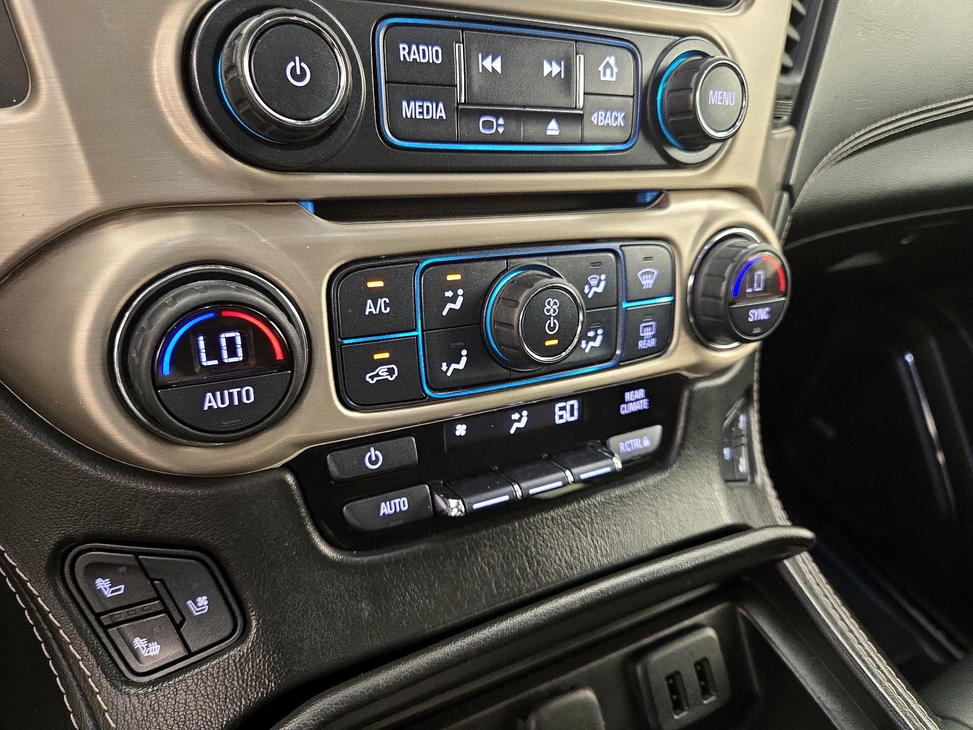 Thumbnail: 2017 GMC Yukon - 17