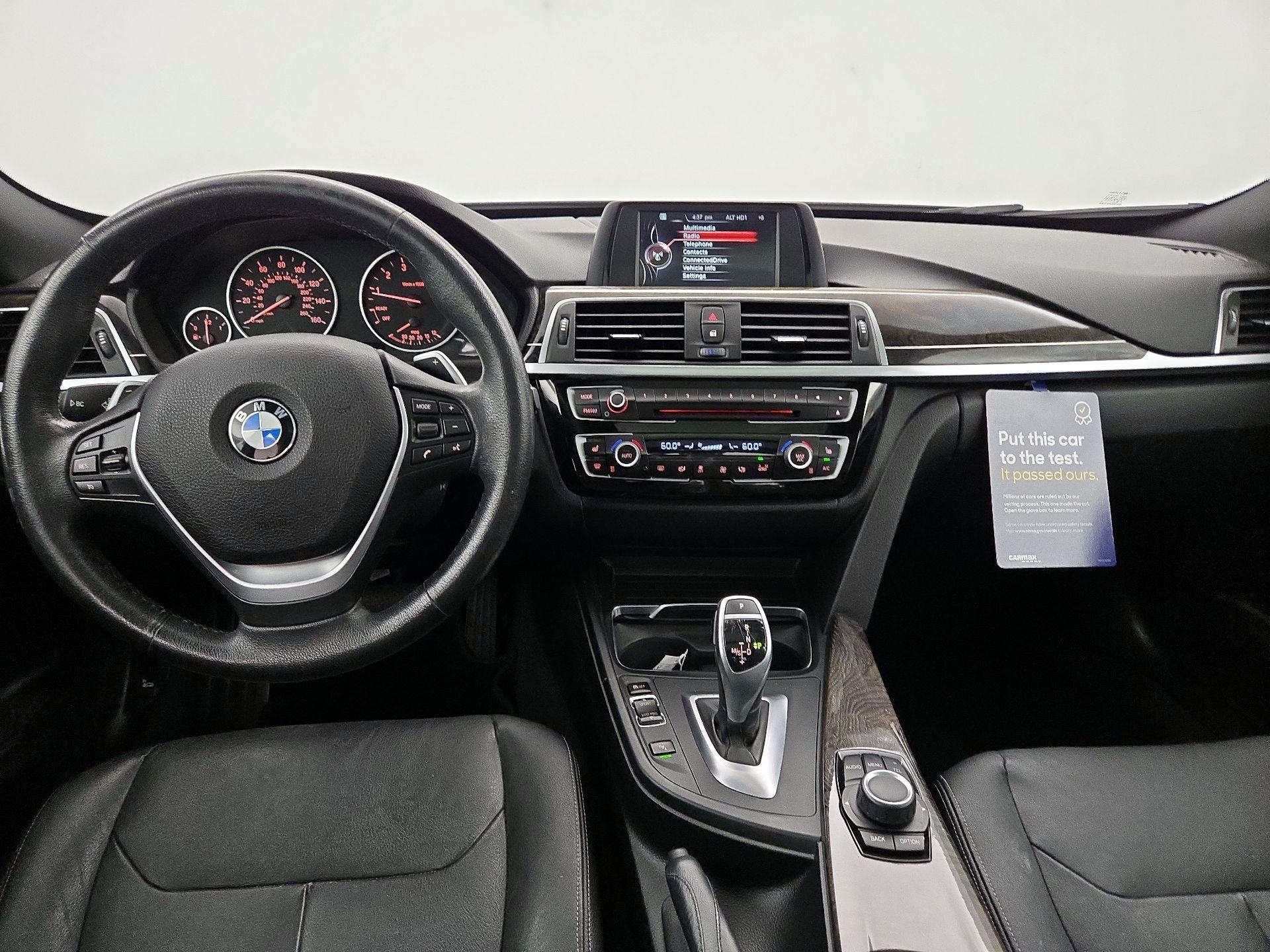 Thumbnail: 2017 BMW 3 Series - 9