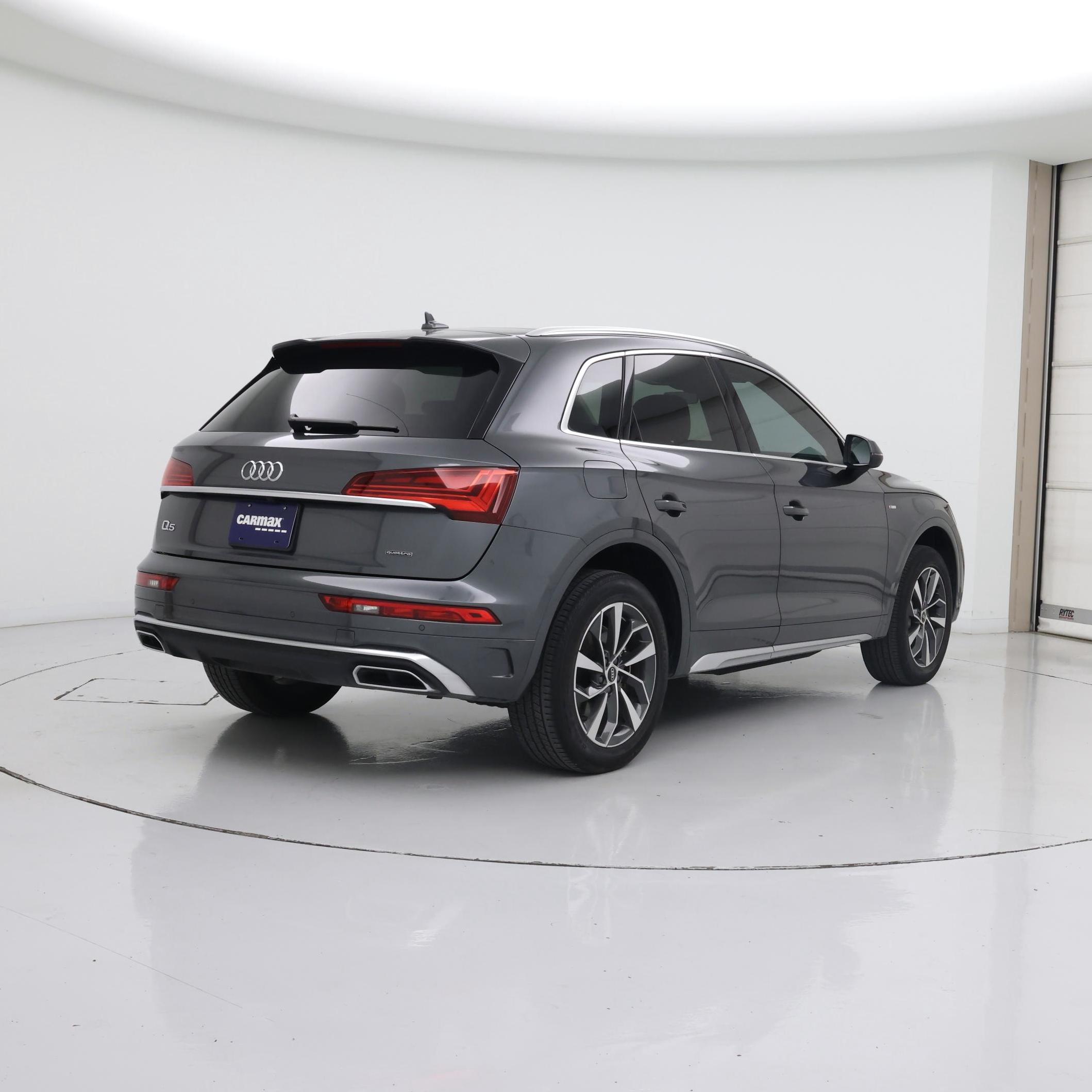 Thumbnail: 2022 Audi Q5 - 8