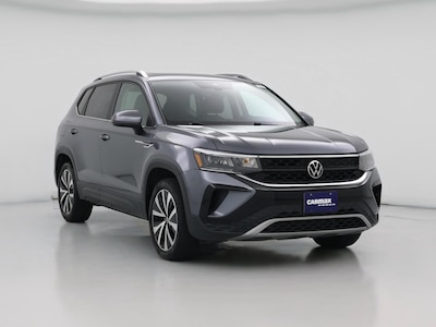Gray 2023 Volkswagen Taos SE