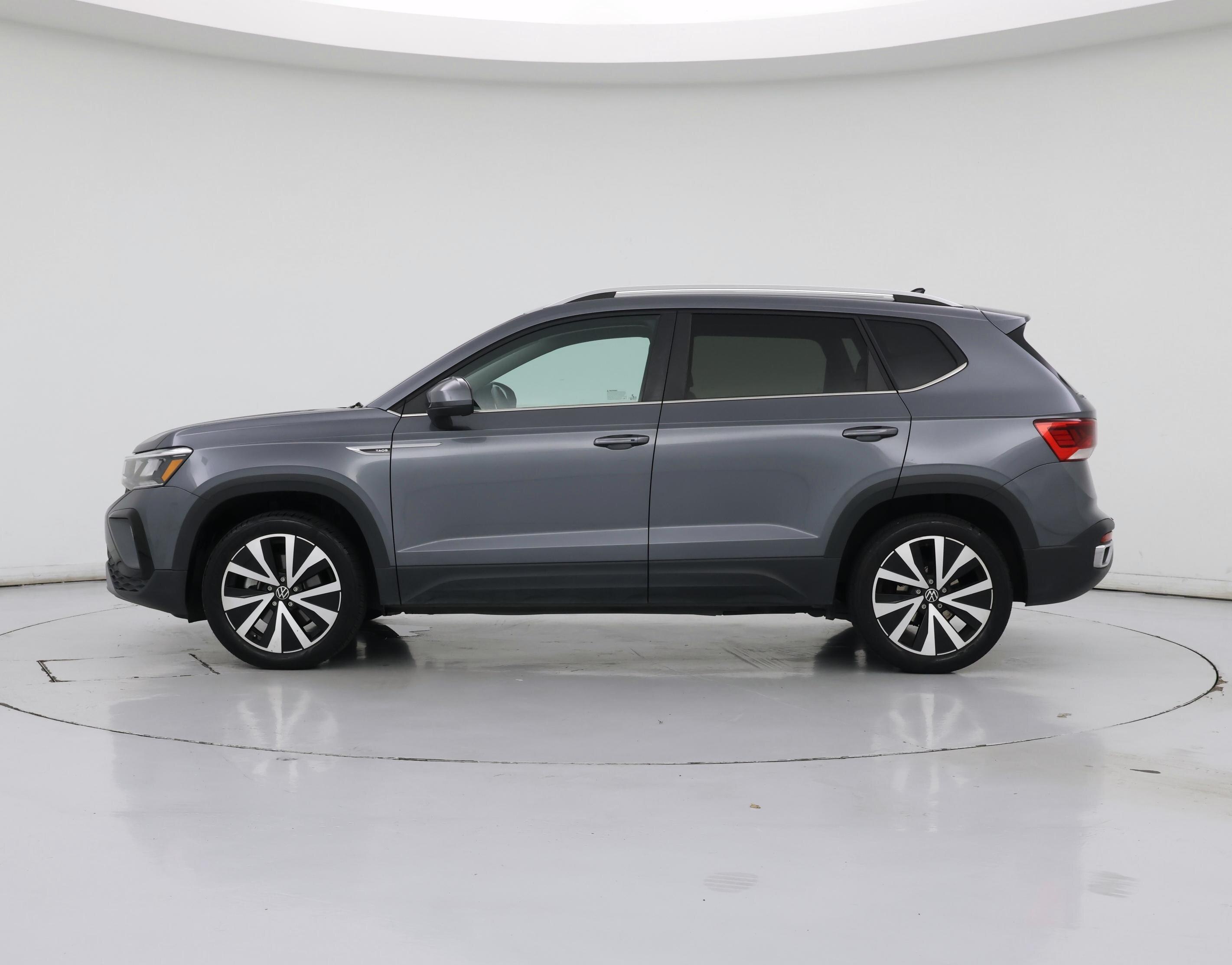 Thumbnail: 2023 Volkswagen Taos - 3