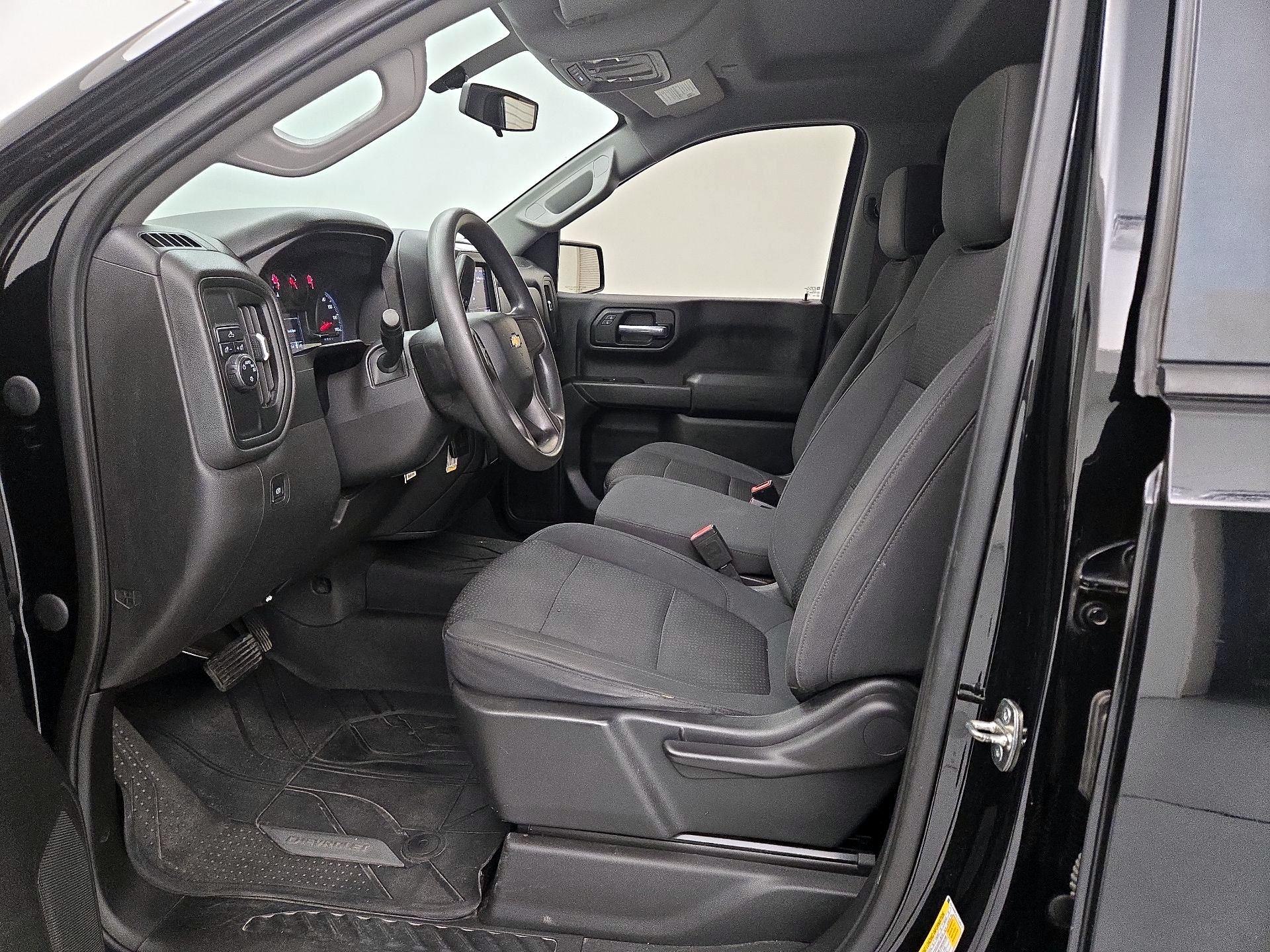Thumbnail: 2020 Chevrolet Silverado 1500 - 11