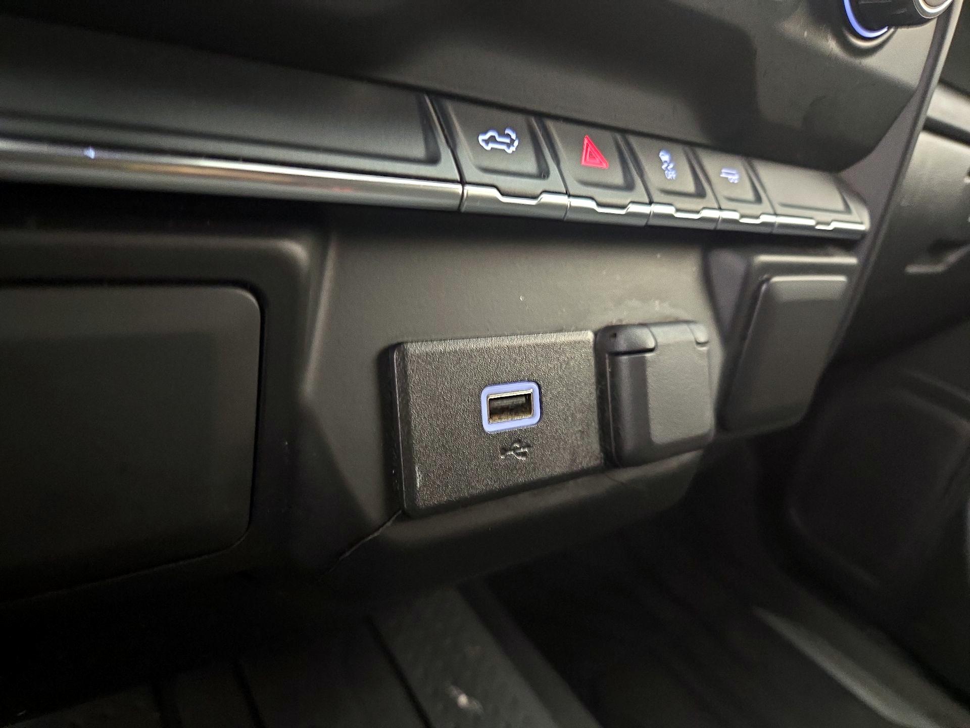 Thumbnail: 2020 Chevrolet Silverado 1500 - 18