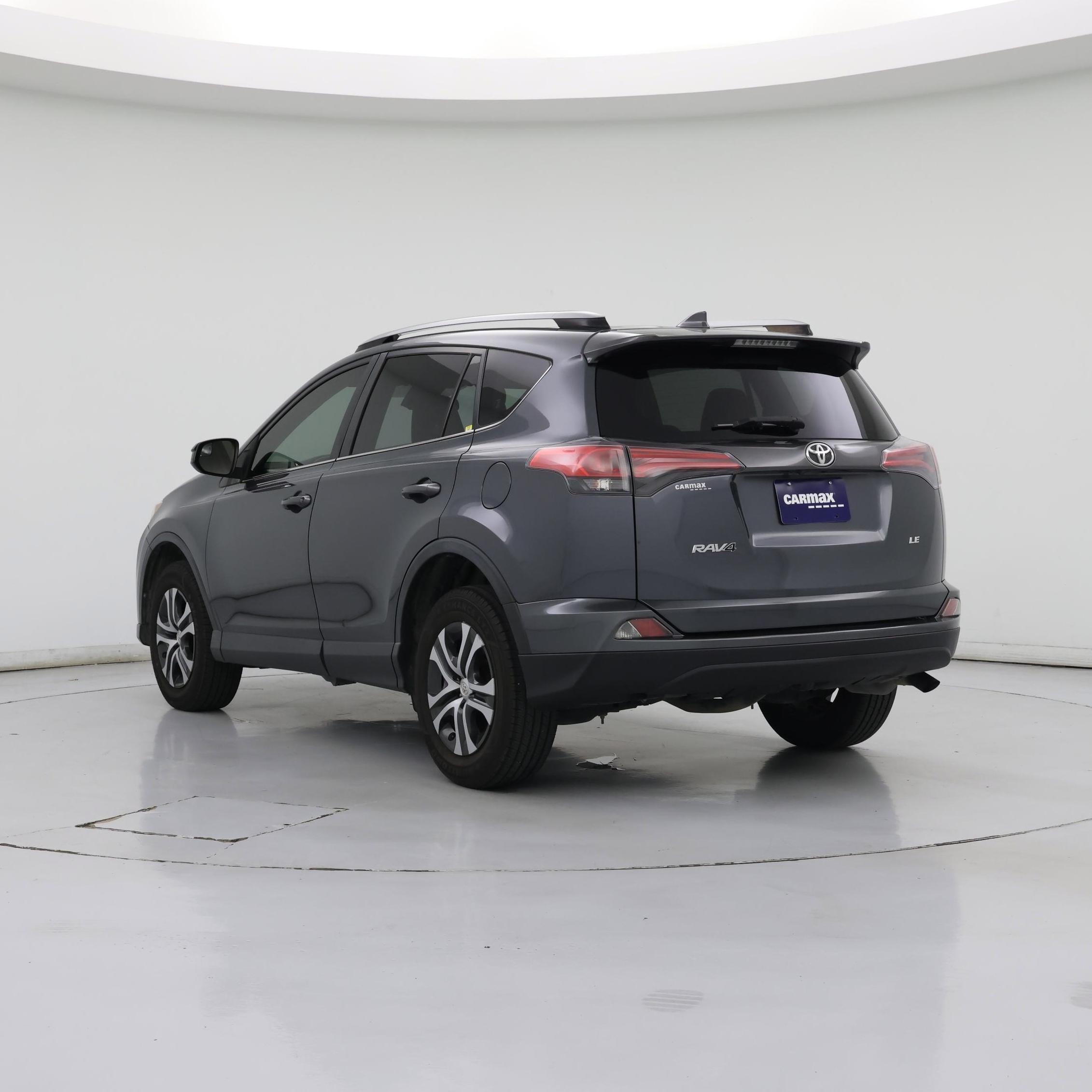 Thumbnail: 2017 Toyota RAV4 - 2