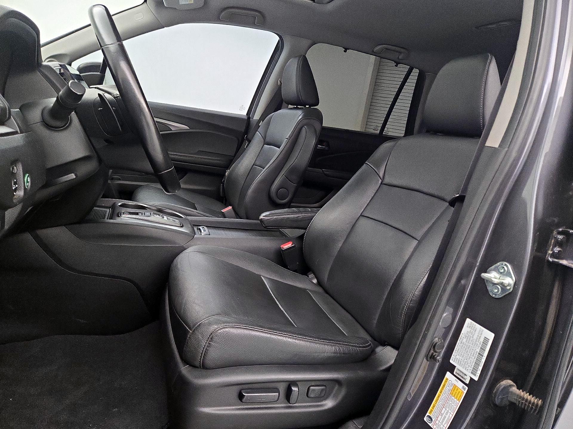 Thumbnail: 2021 Honda Pilot - 11