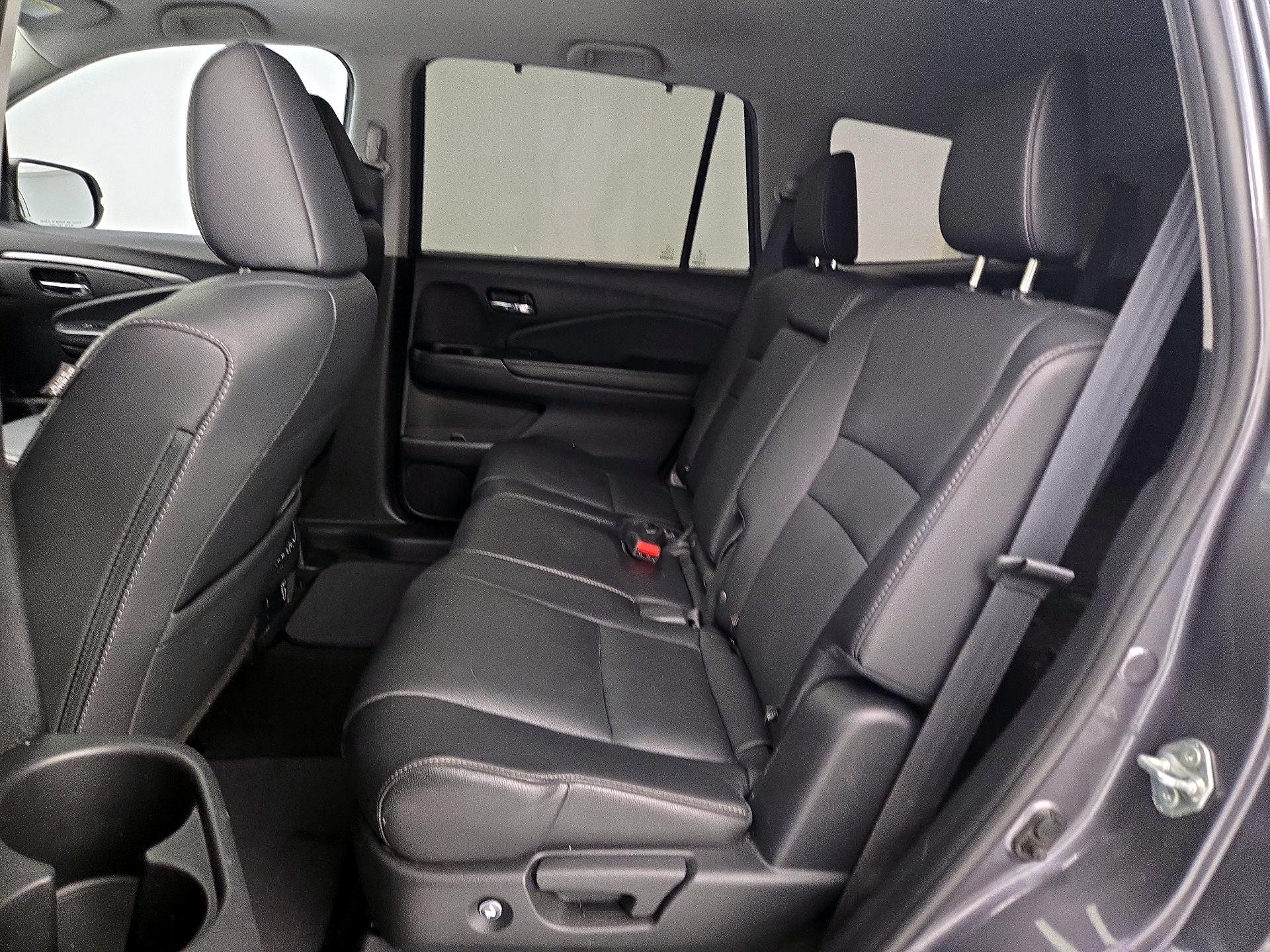 Thumbnail: 2021 Honda Pilot - 20