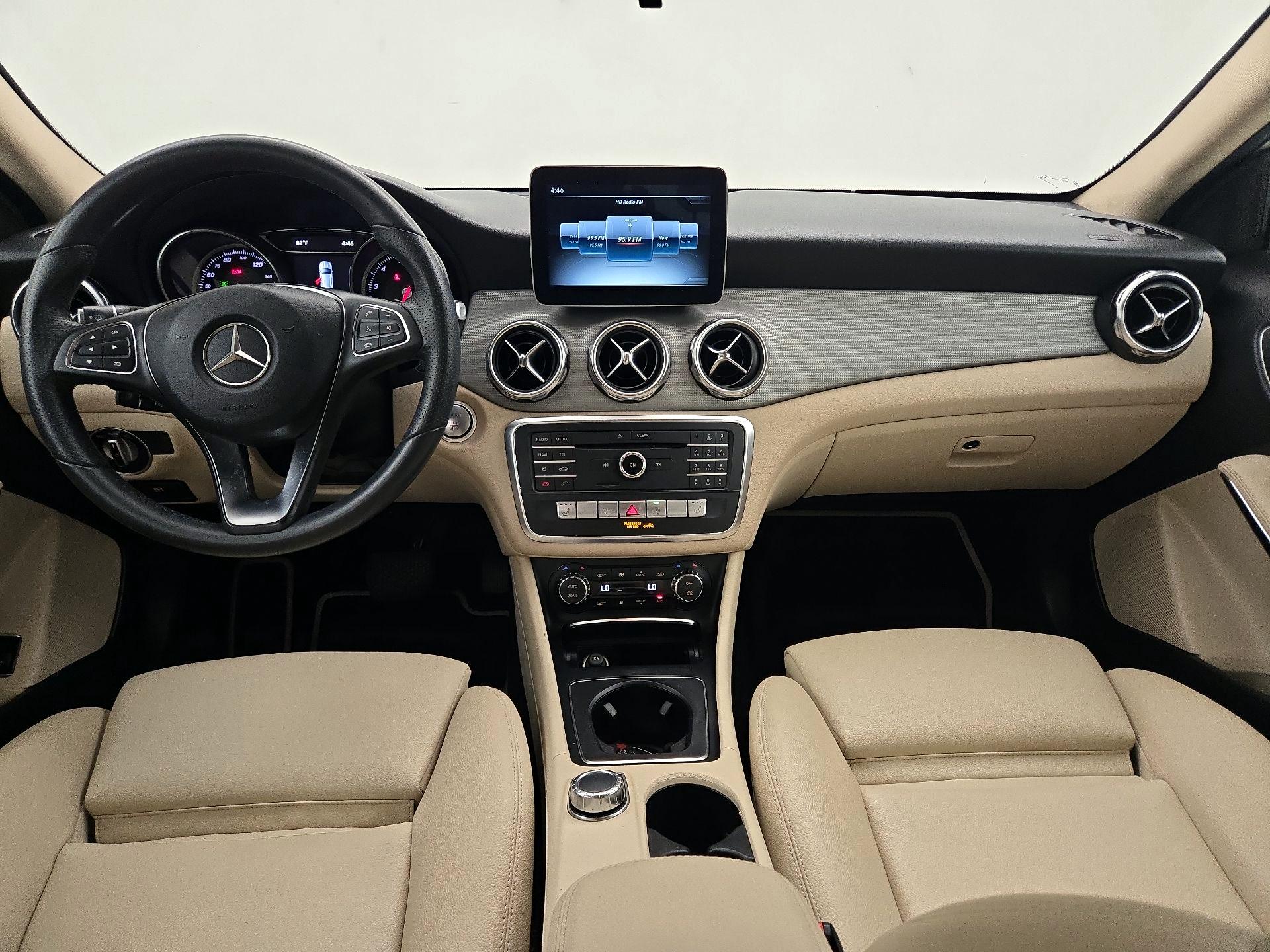 Thumbnail: 2018 Mercedes-Benz GLA - 9