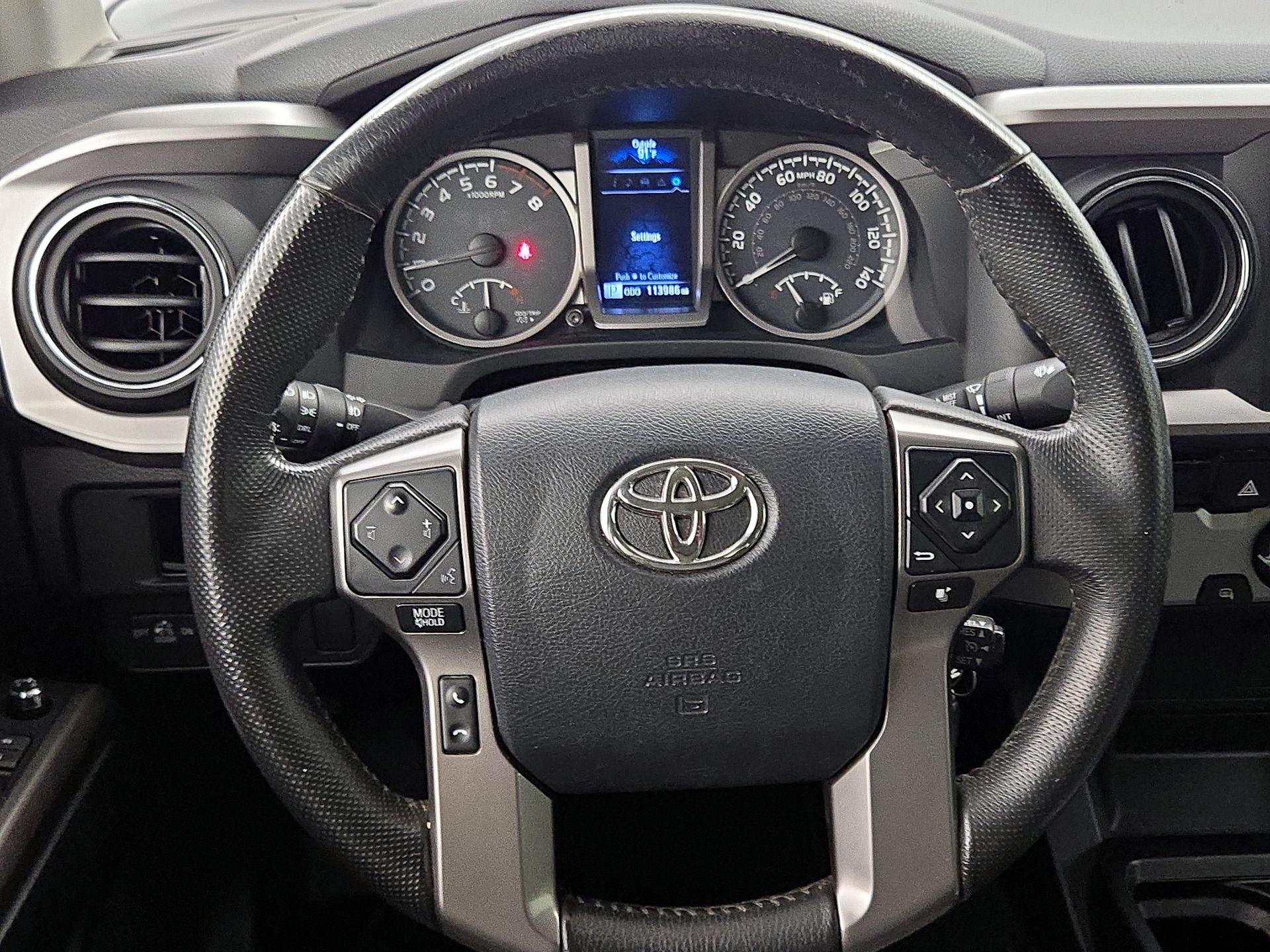 Thumbnail: 2017 Toyota Tacoma - 10