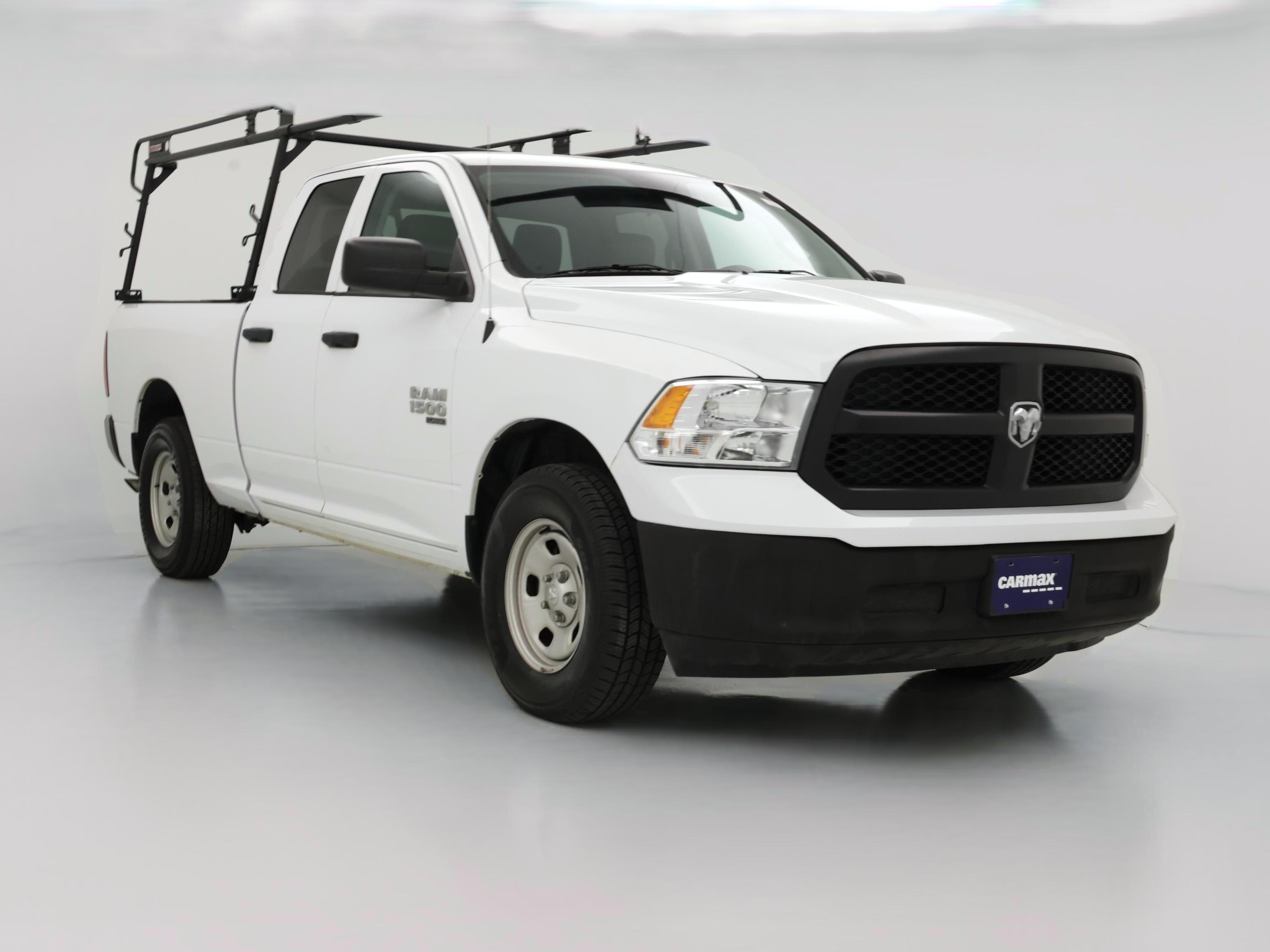 Thumbnail: 2022 RAM 1500 Classic - 1