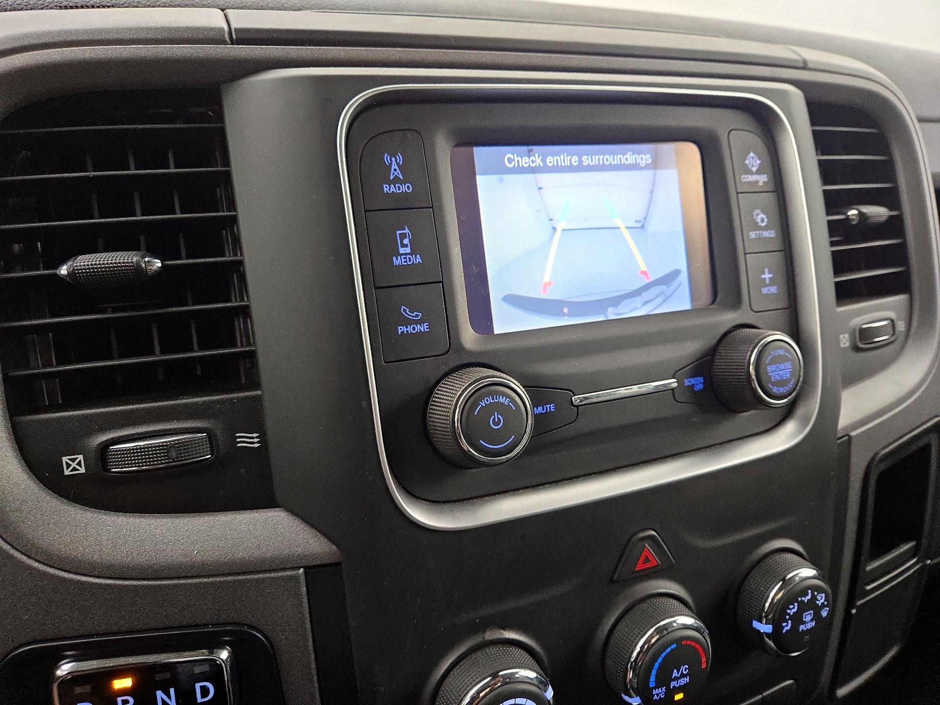 Thumbnail: 2022 RAM 1500 Classic - 14