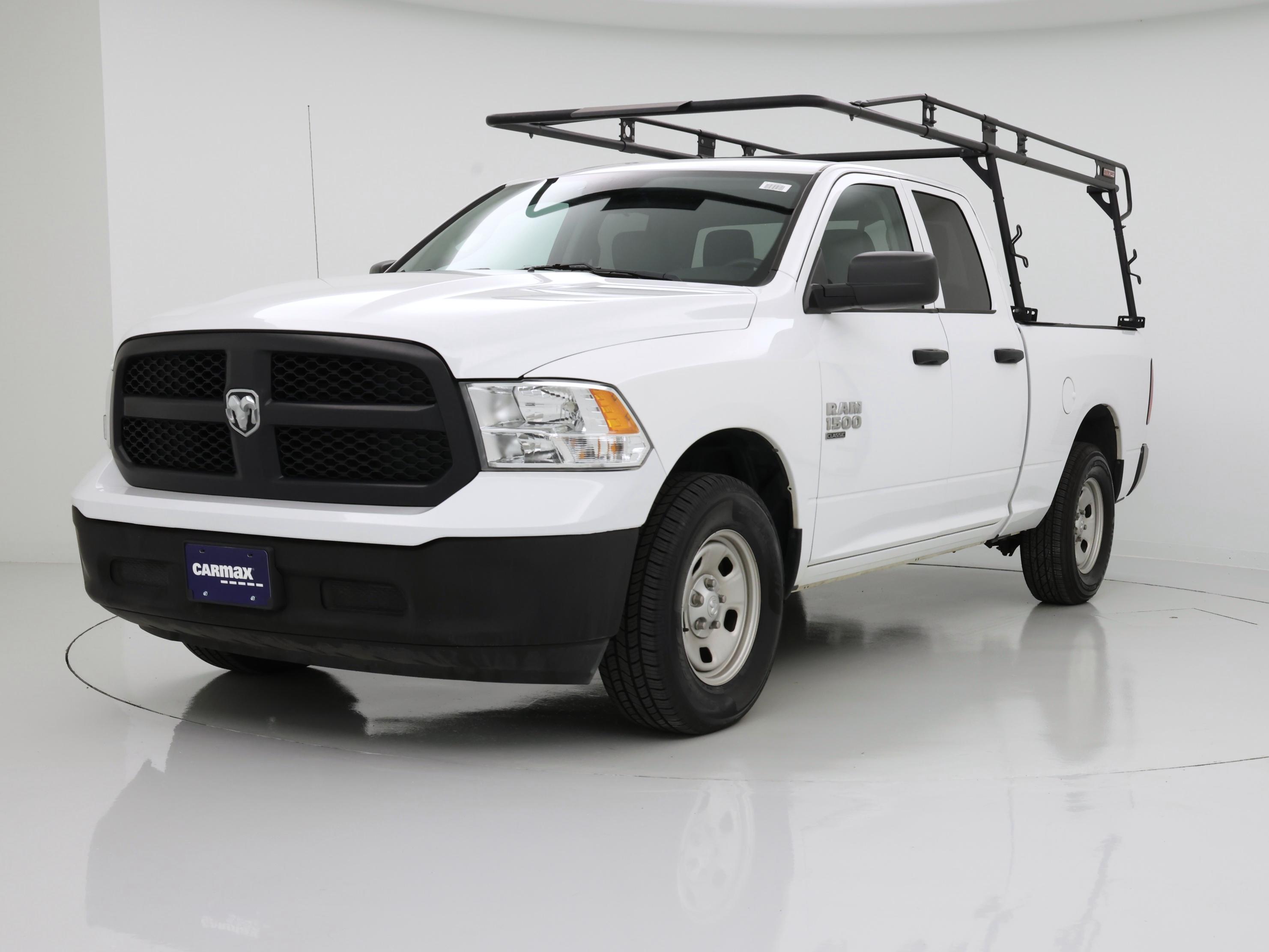 Thumbnail: 2022 RAM 1500 Classic - 4