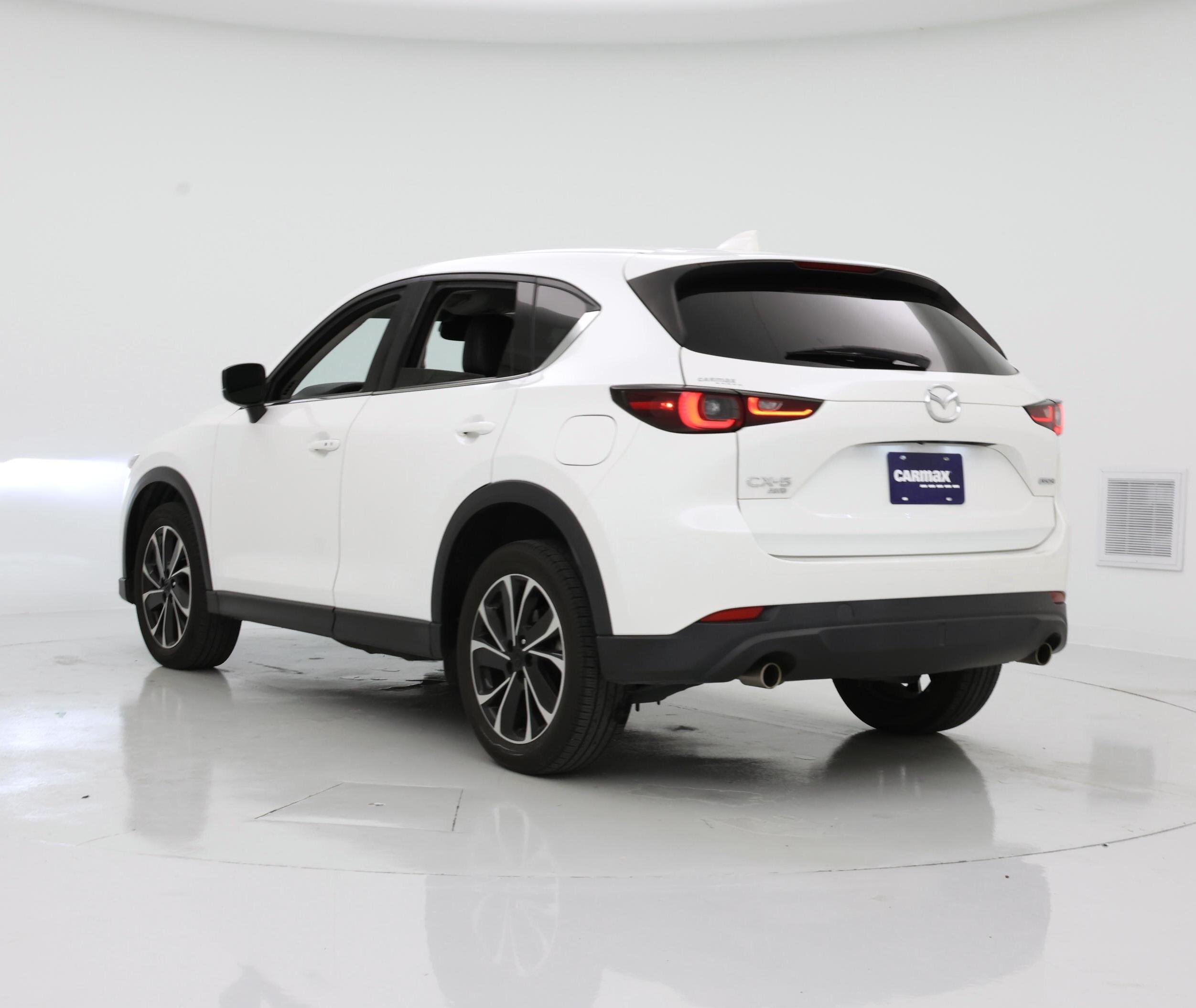 Thumbnail: 2022 Mazda CX-5 - 2