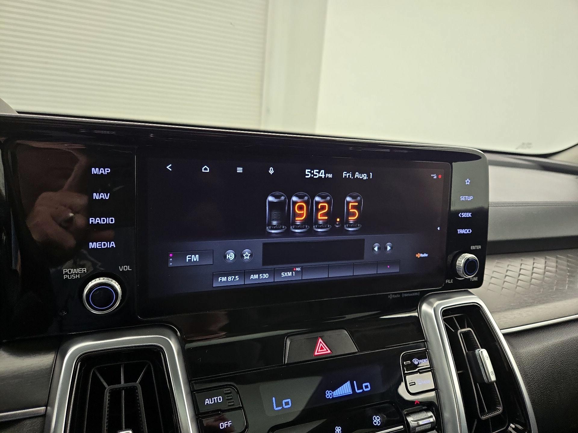 Thumbnail: 2021 Kia Sorento - 16