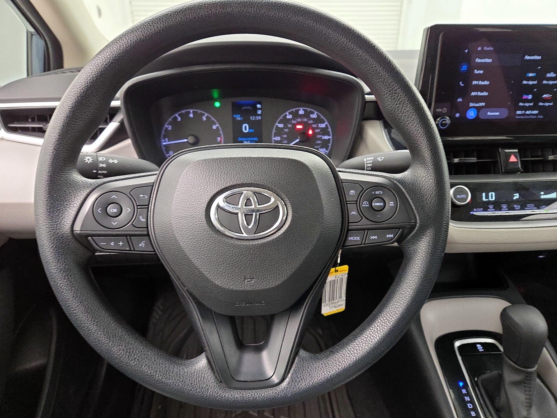 Thumbnail: 2023 Toyota Corolla - 10