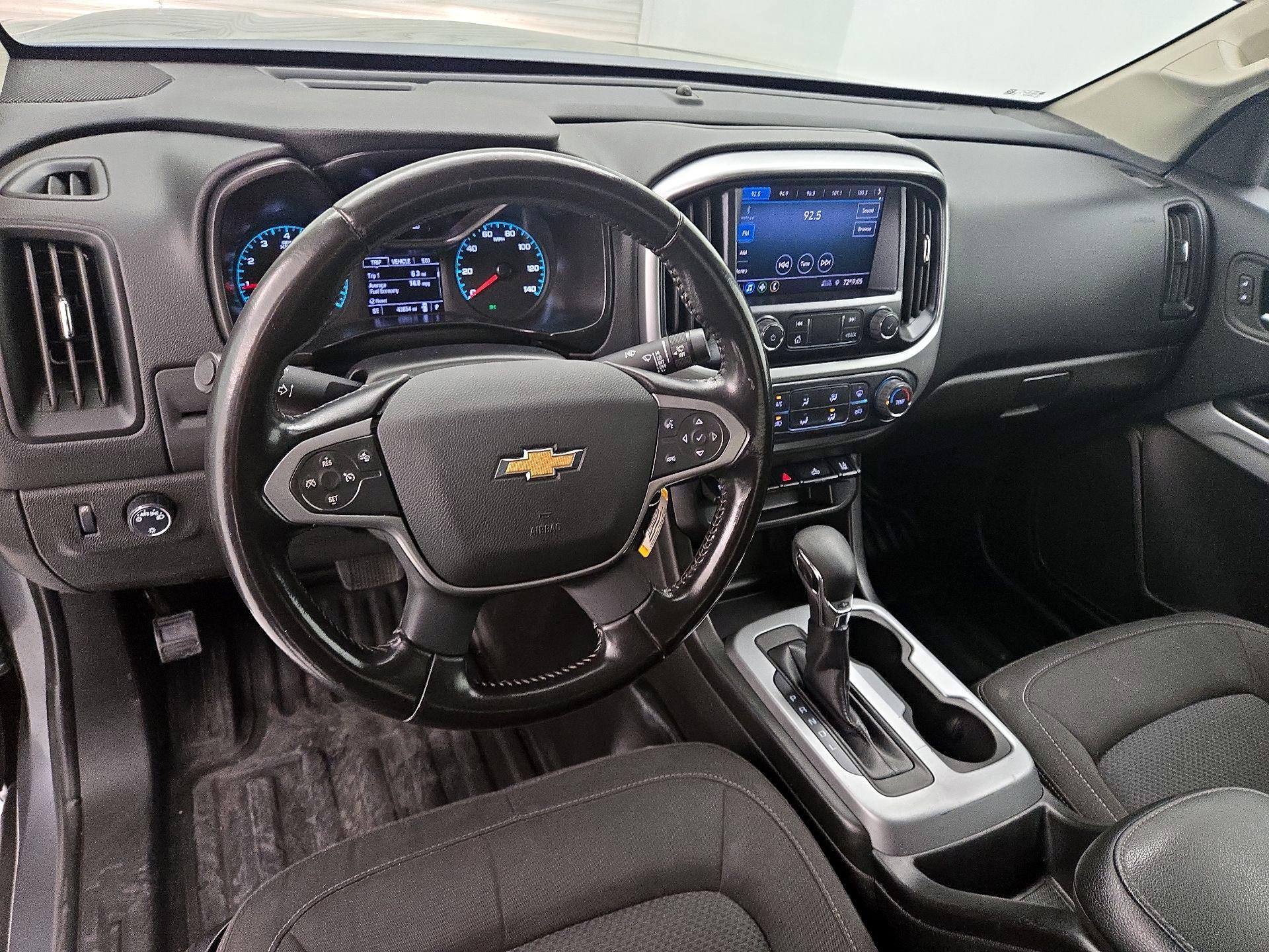 Thumbnail: 2022 Chevrolet Colorado - 9