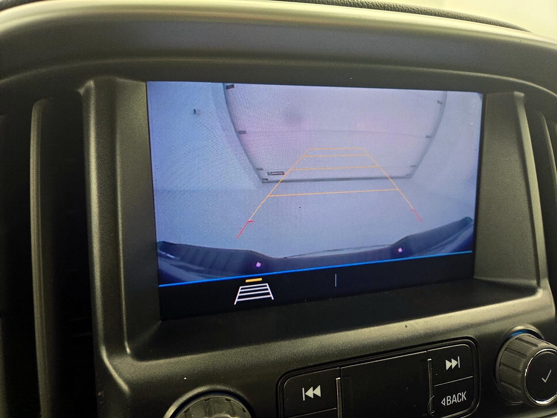 Thumbnail: 2022 Chevrolet Colorado - 14