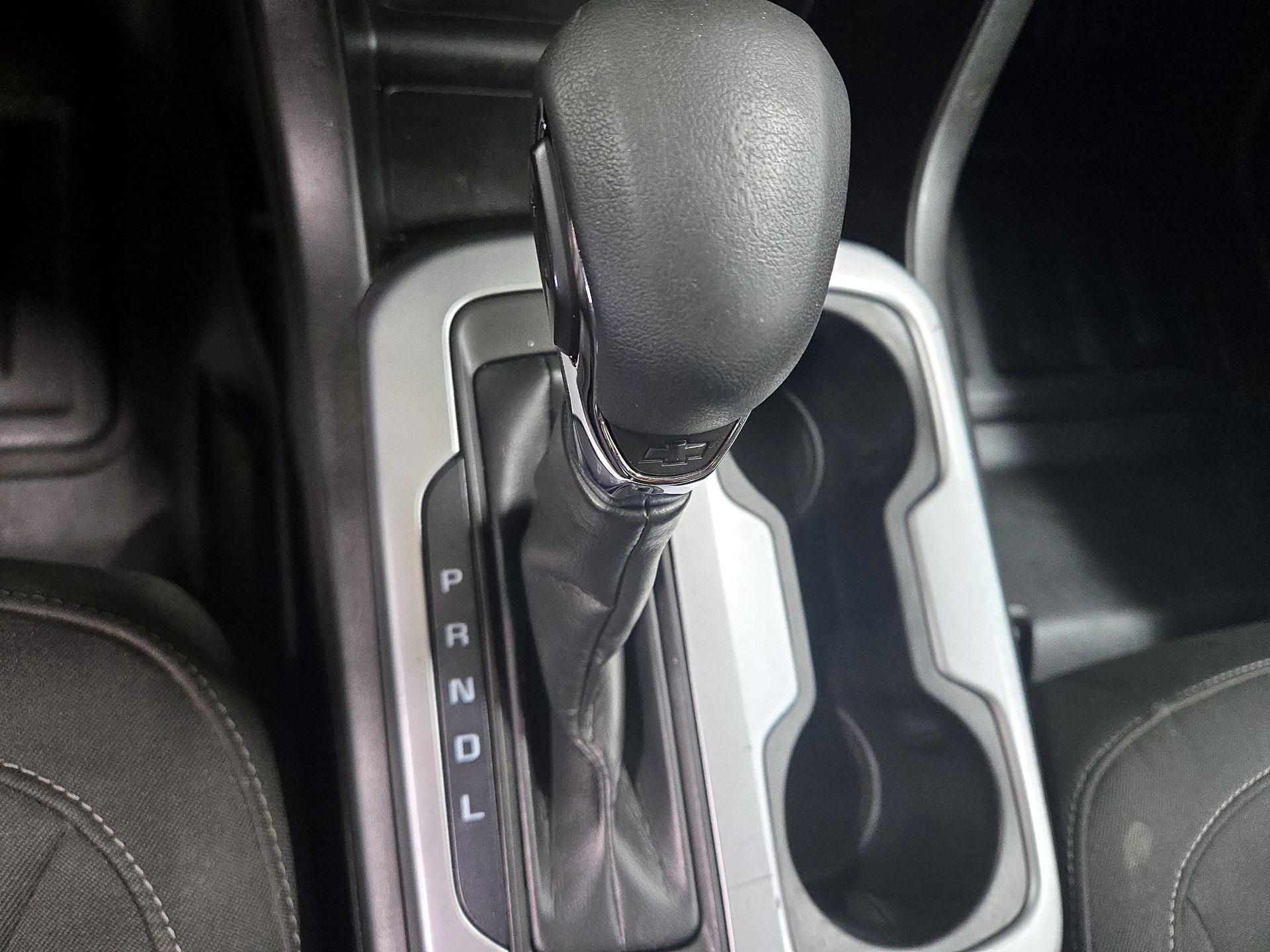 Thumbnail: 2022 Chevrolet Colorado - 17