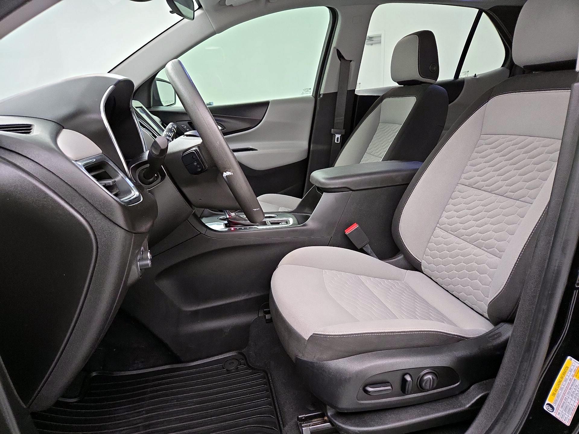 Thumbnail: 2020 Chevrolet Equinox - 11