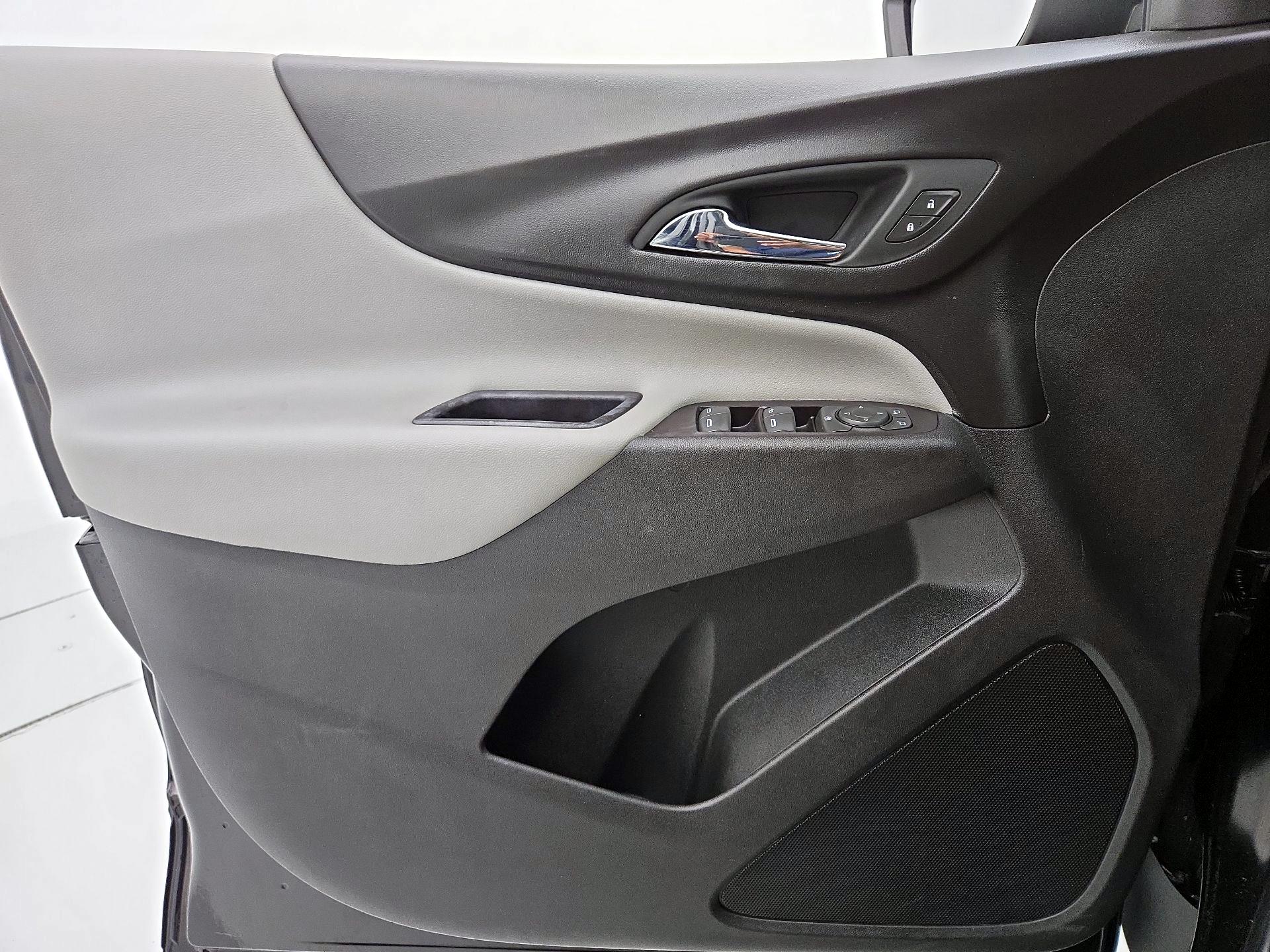 Thumbnail: 2020 Chevrolet Equinox - 12