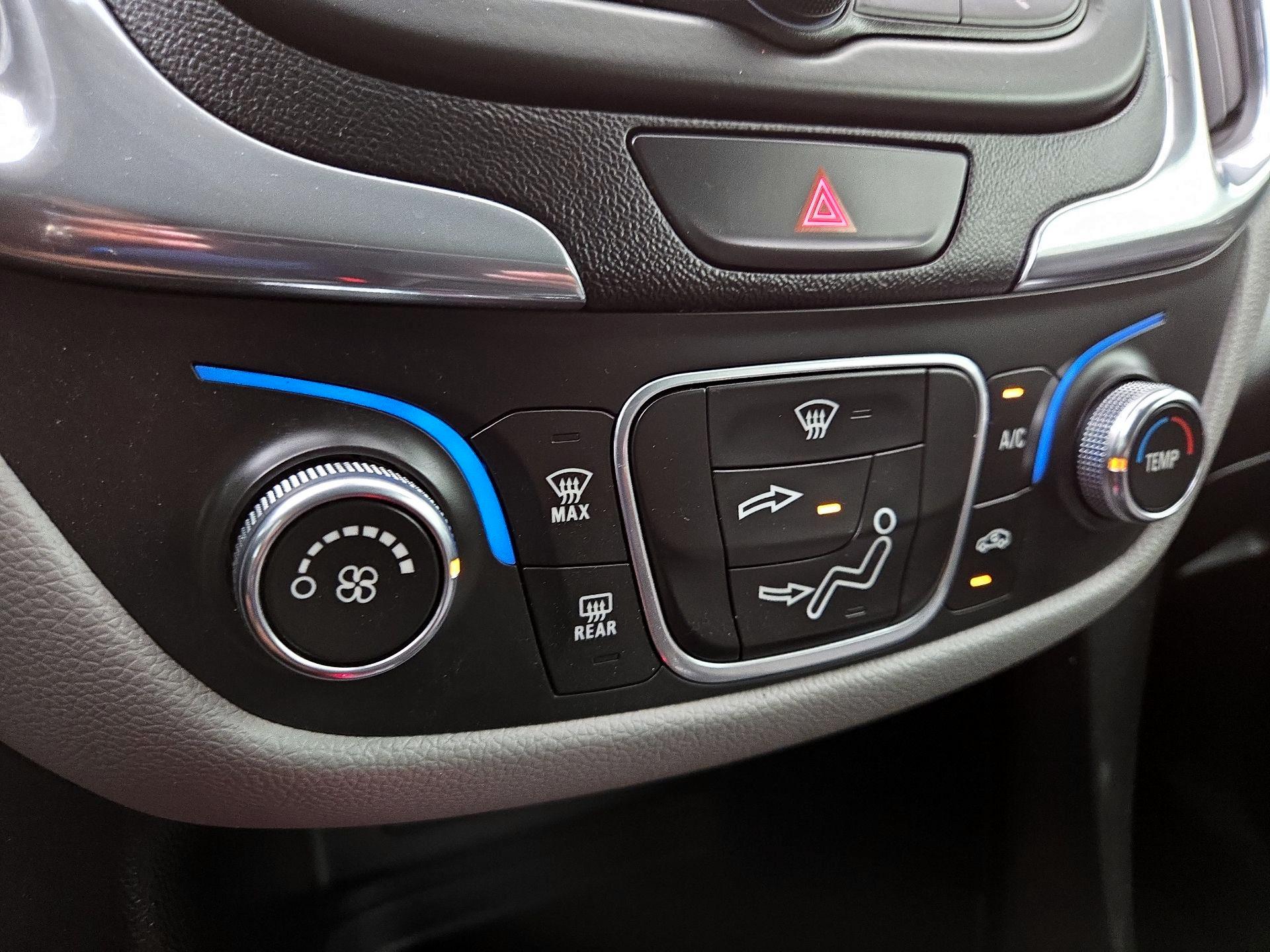 Thumbnail: 2020 Chevrolet Equinox - 16