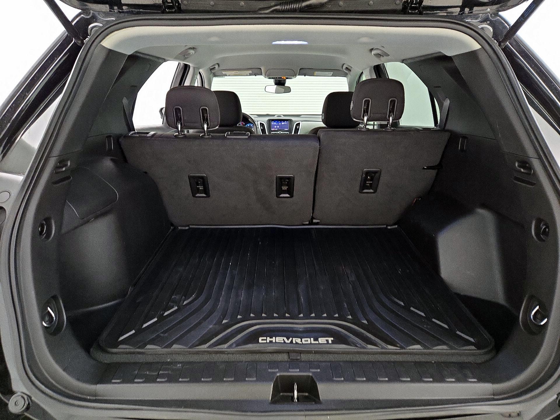 Thumbnail: 2020 Chevrolet Equinox - 20