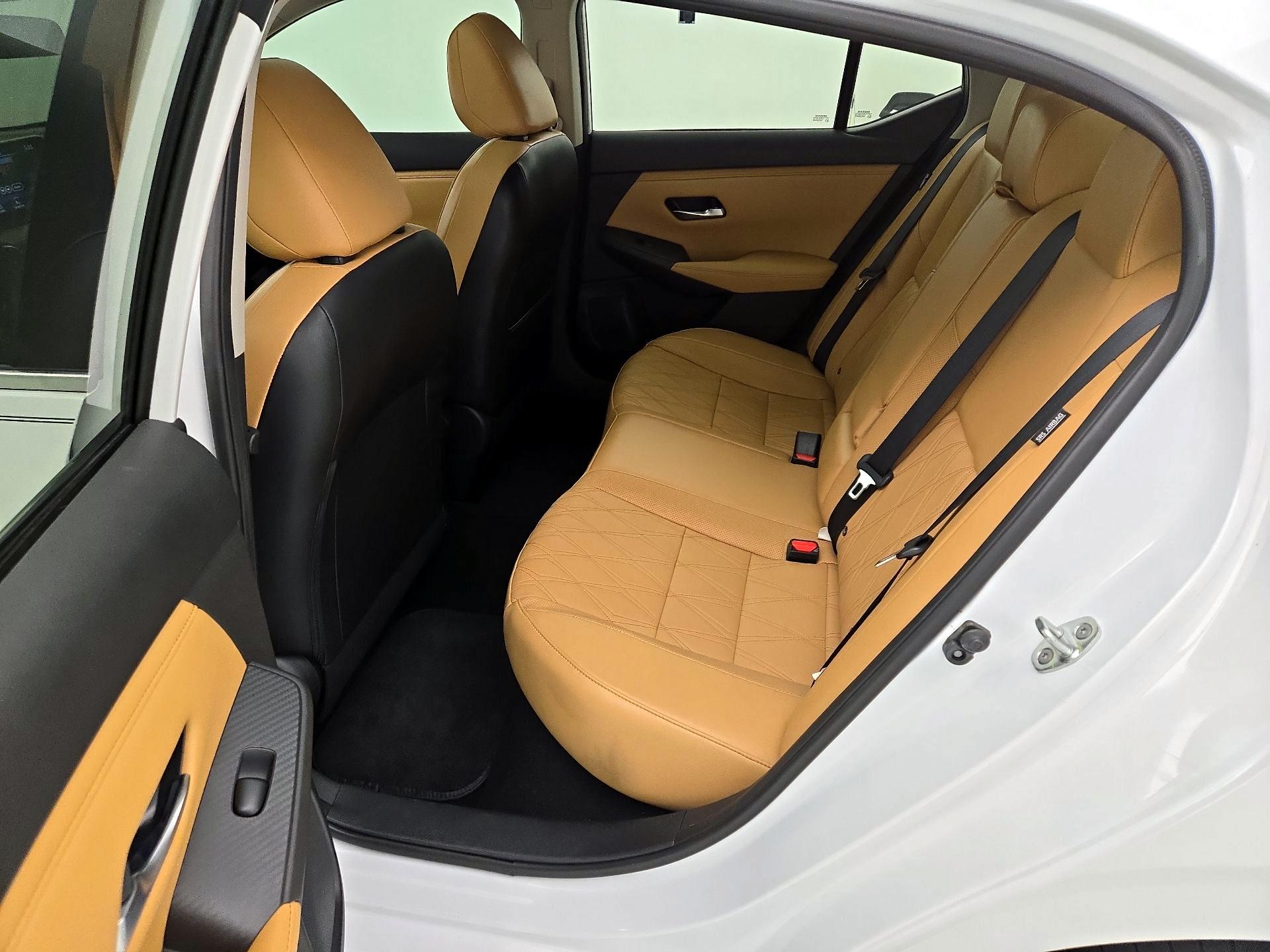 Thumbnail: 2021 Nissan Sentra - 20