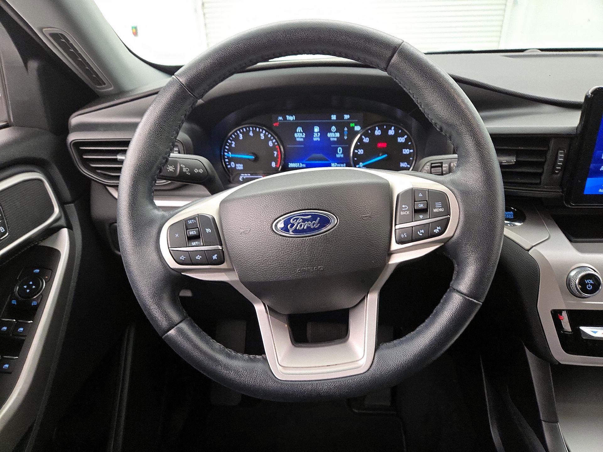 Thumbnail: 2022 Ford Explorer - 10