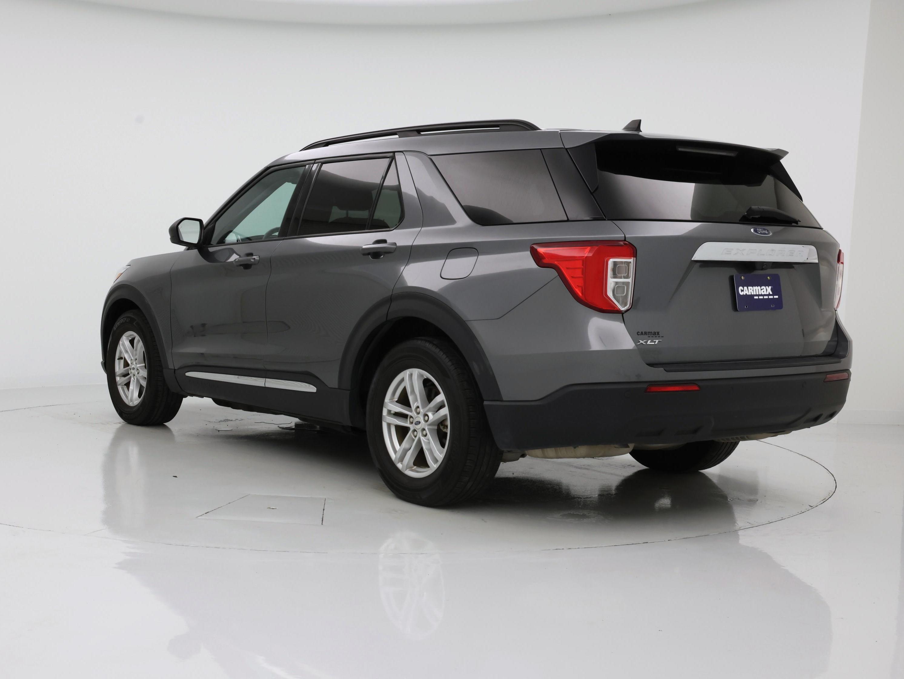 Thumbnail: 2022 Ford Explorer - 2