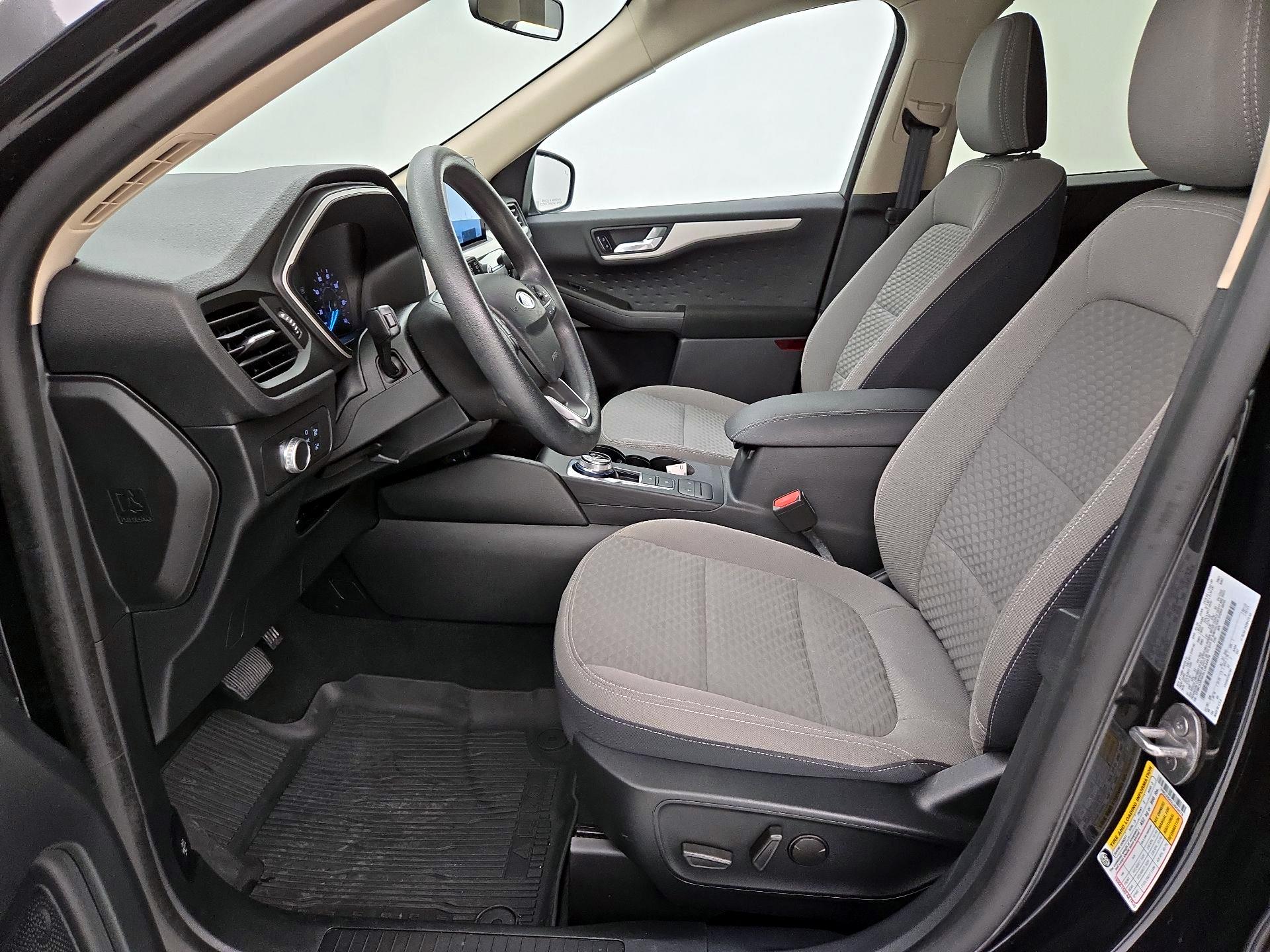 Thumbnail: 2020 Ford Escape - 11
