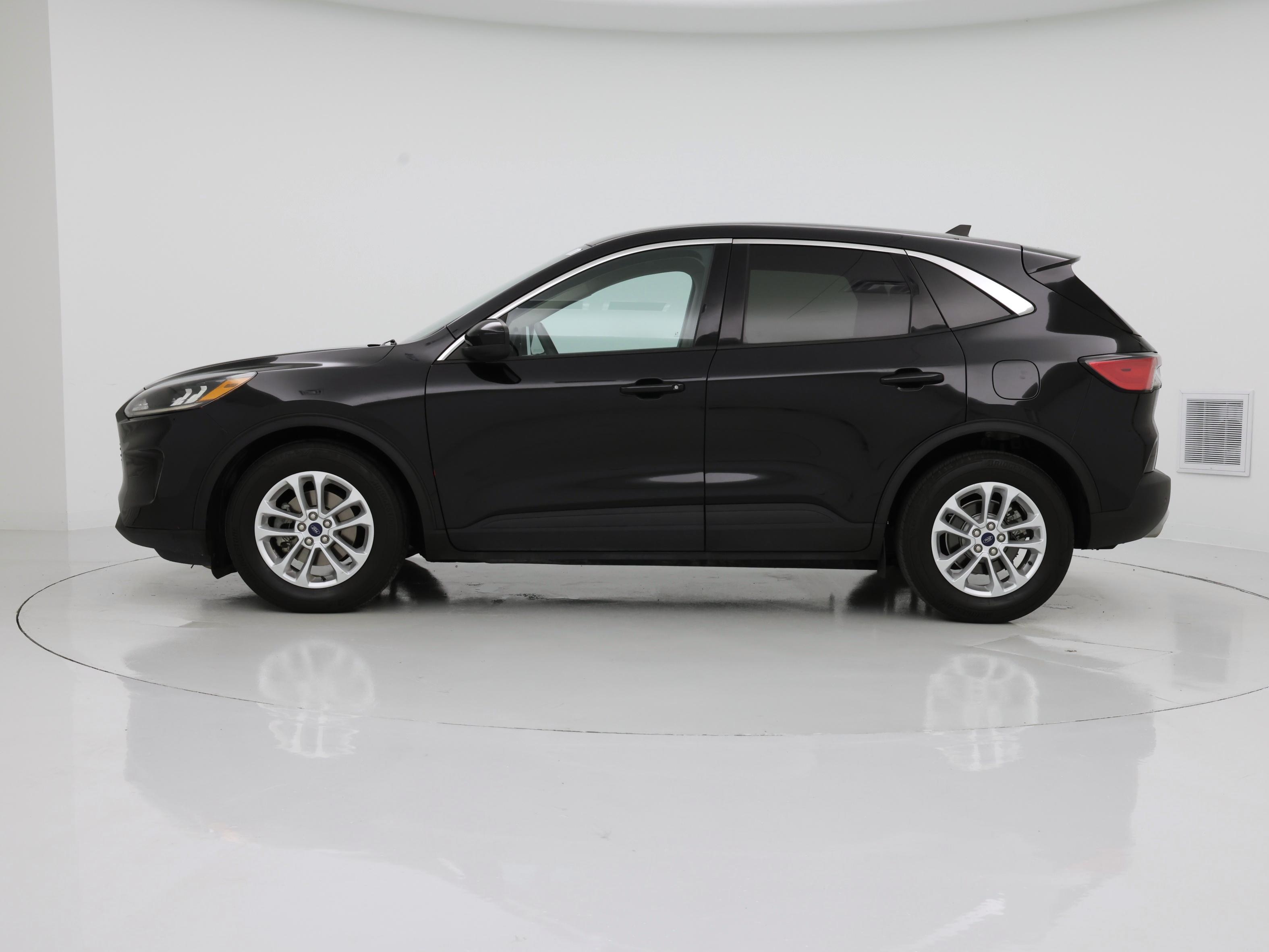 Thumbnail: 2020 Ford Escape - 3