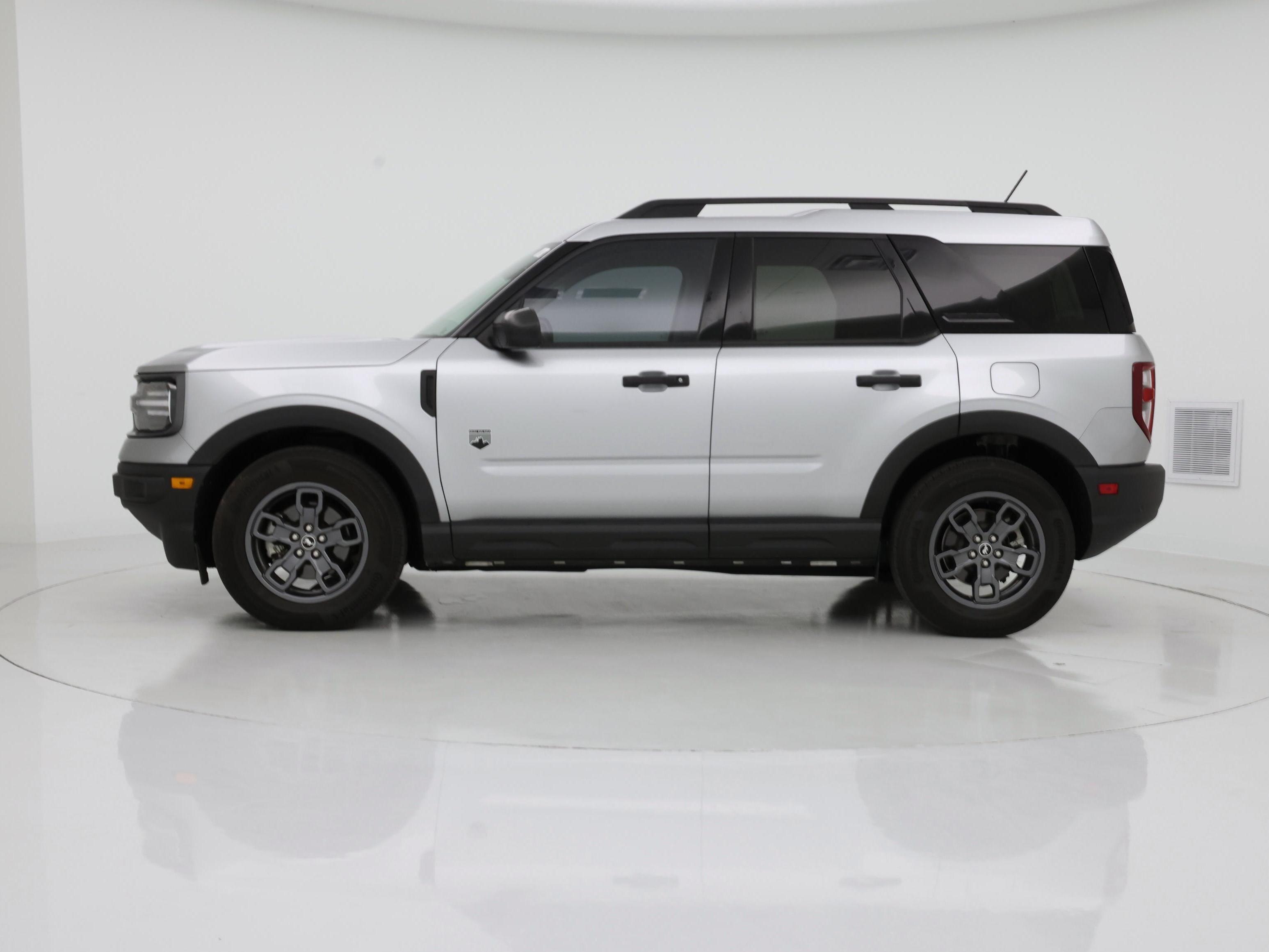 Thumbnail: 2022 Ford Bronco Sport - 3