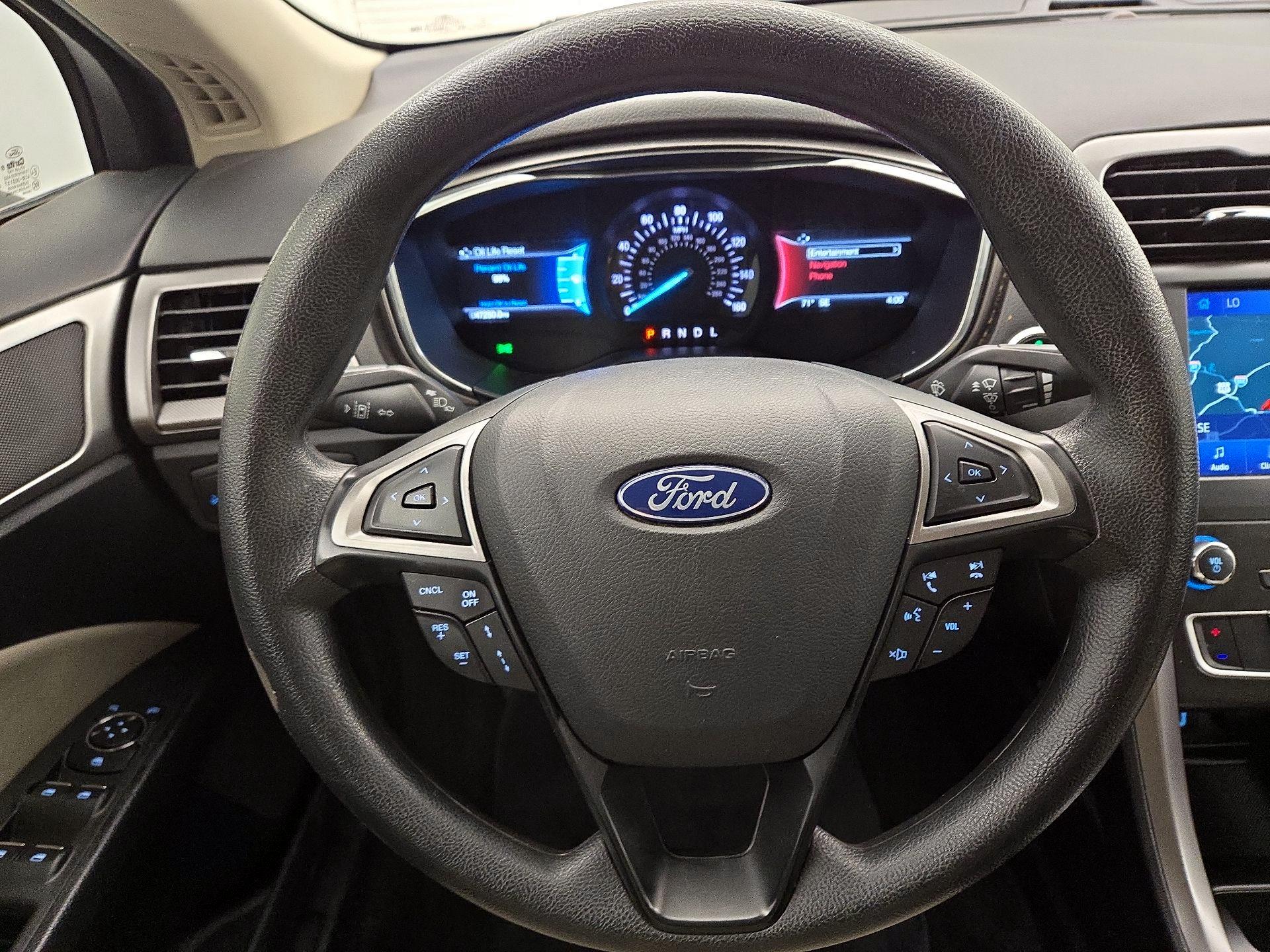 Thumbnail: 2020 Ford Fusion - 10