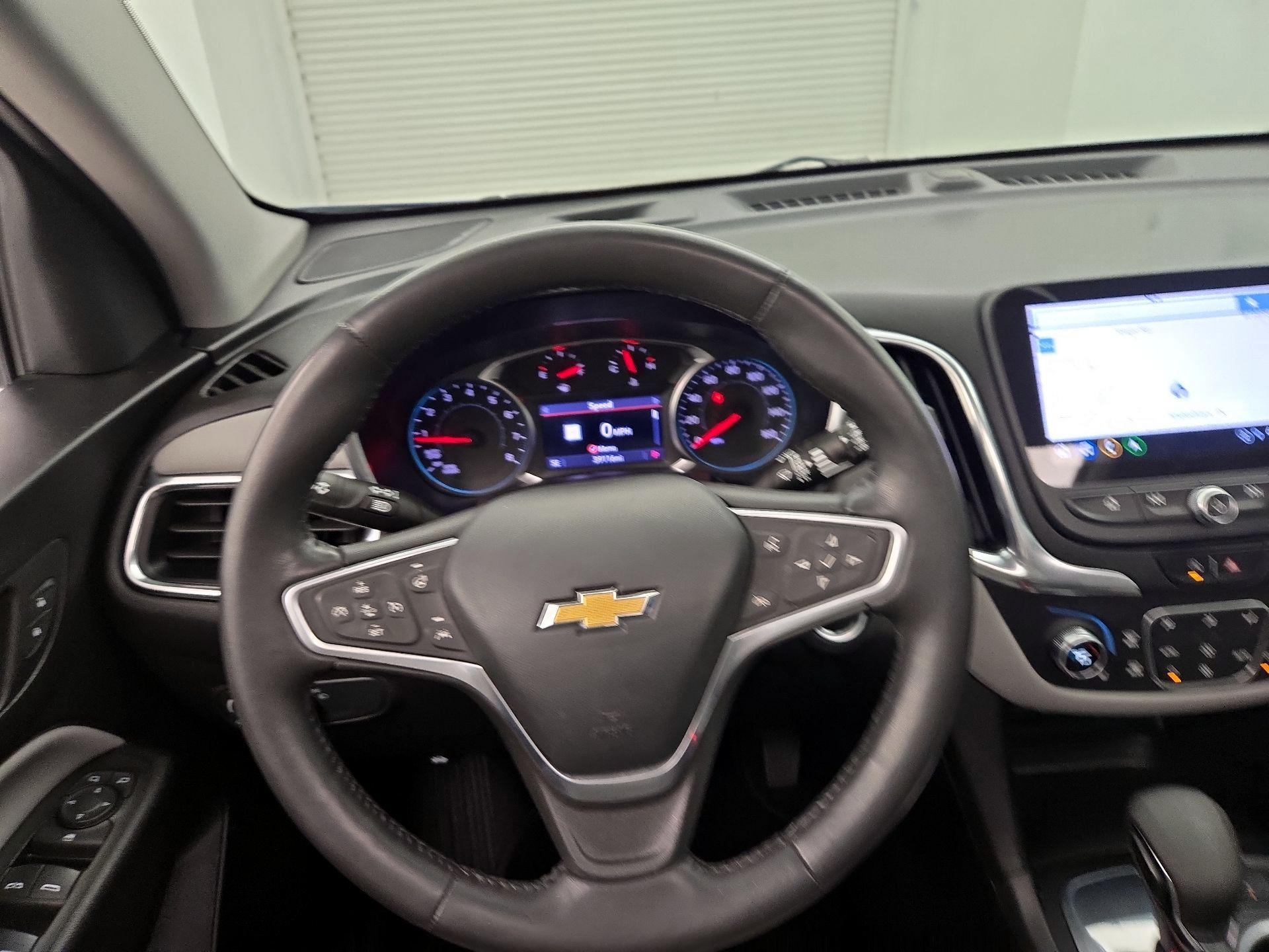 Thumbnail: 2022 Chevrolet Equinox - 10