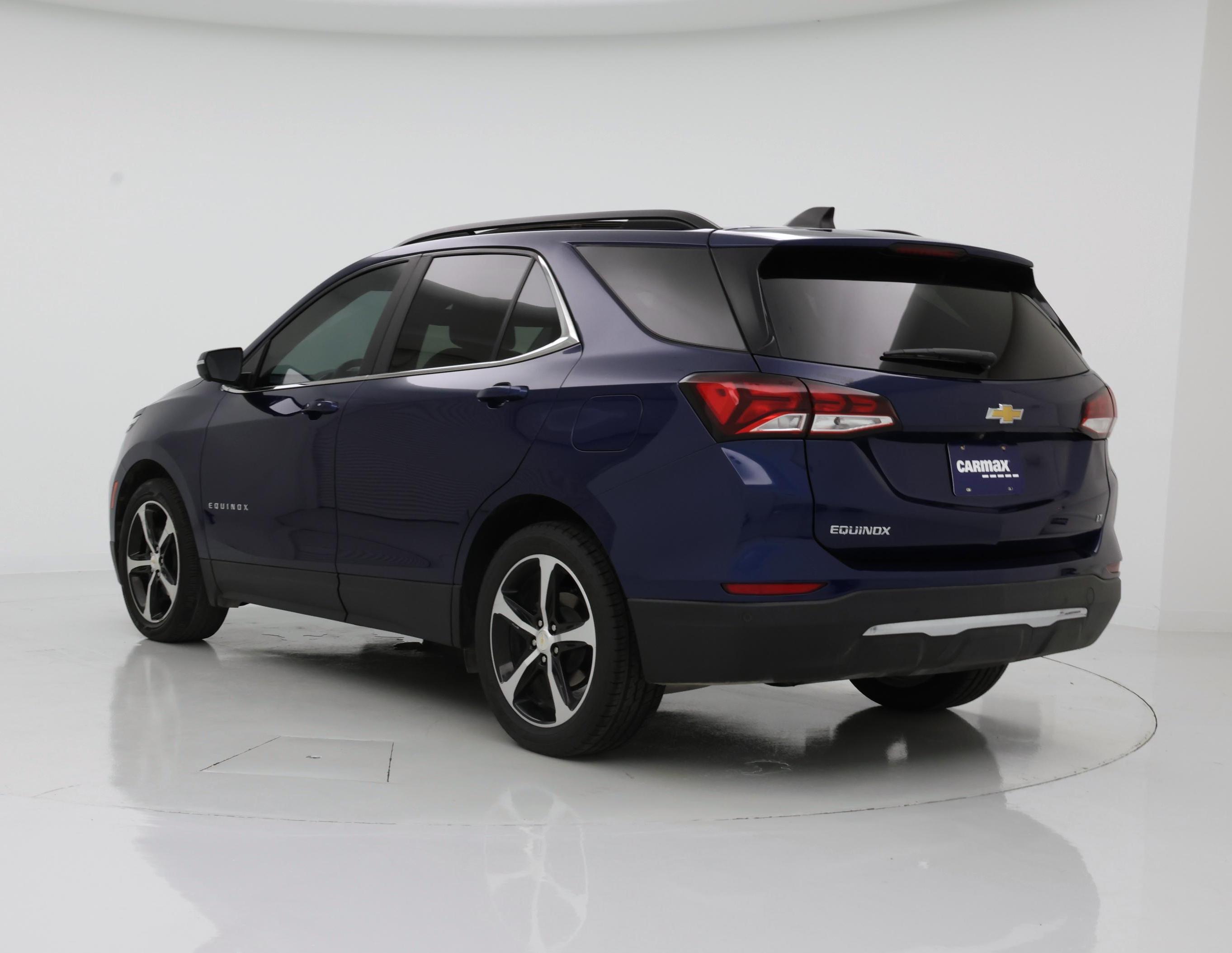 Thumbnail: 2022 Chevrolet Equinox - 2
