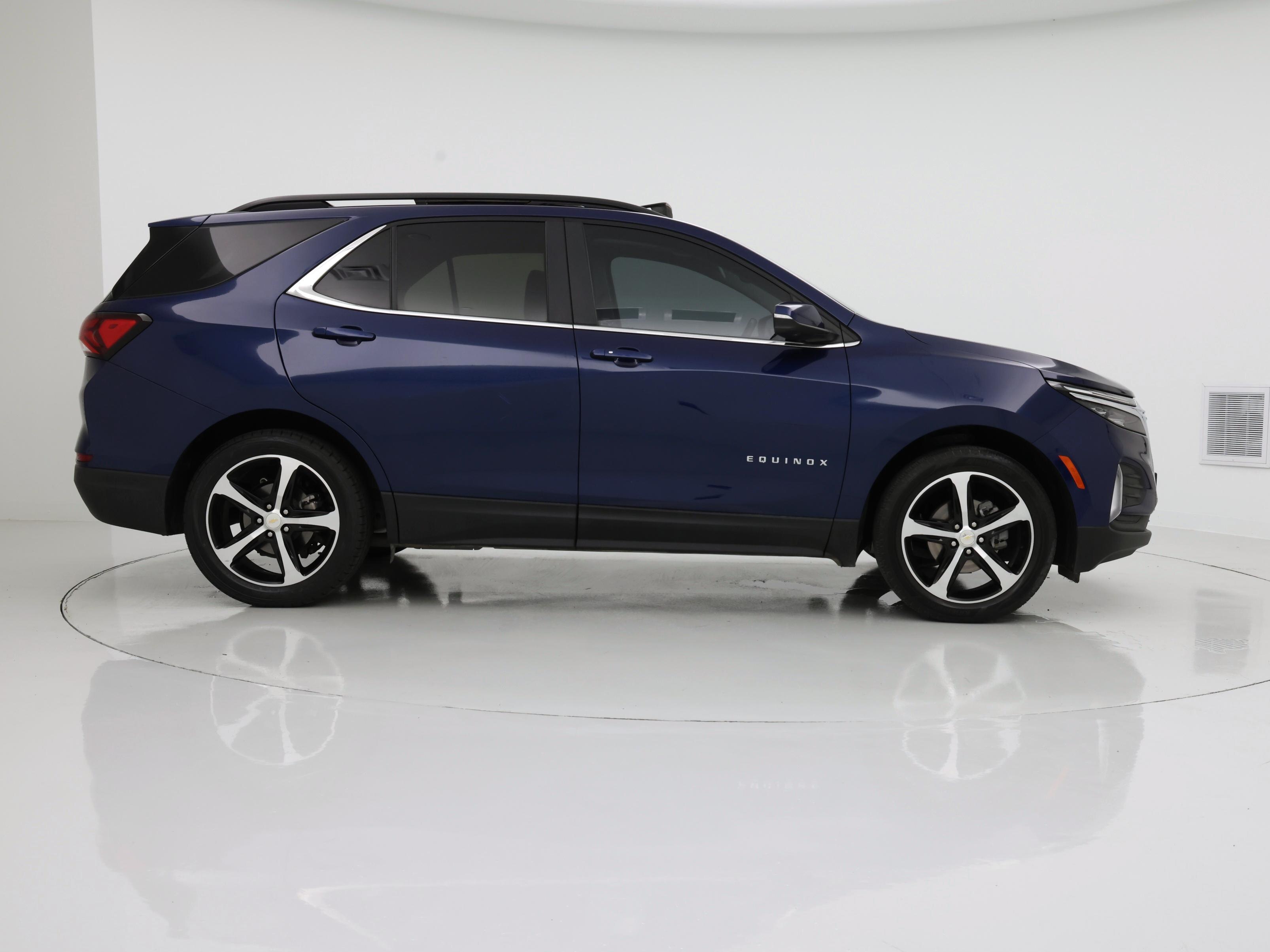 Thumbnail: 2022 Chevrolet Equinox - 7