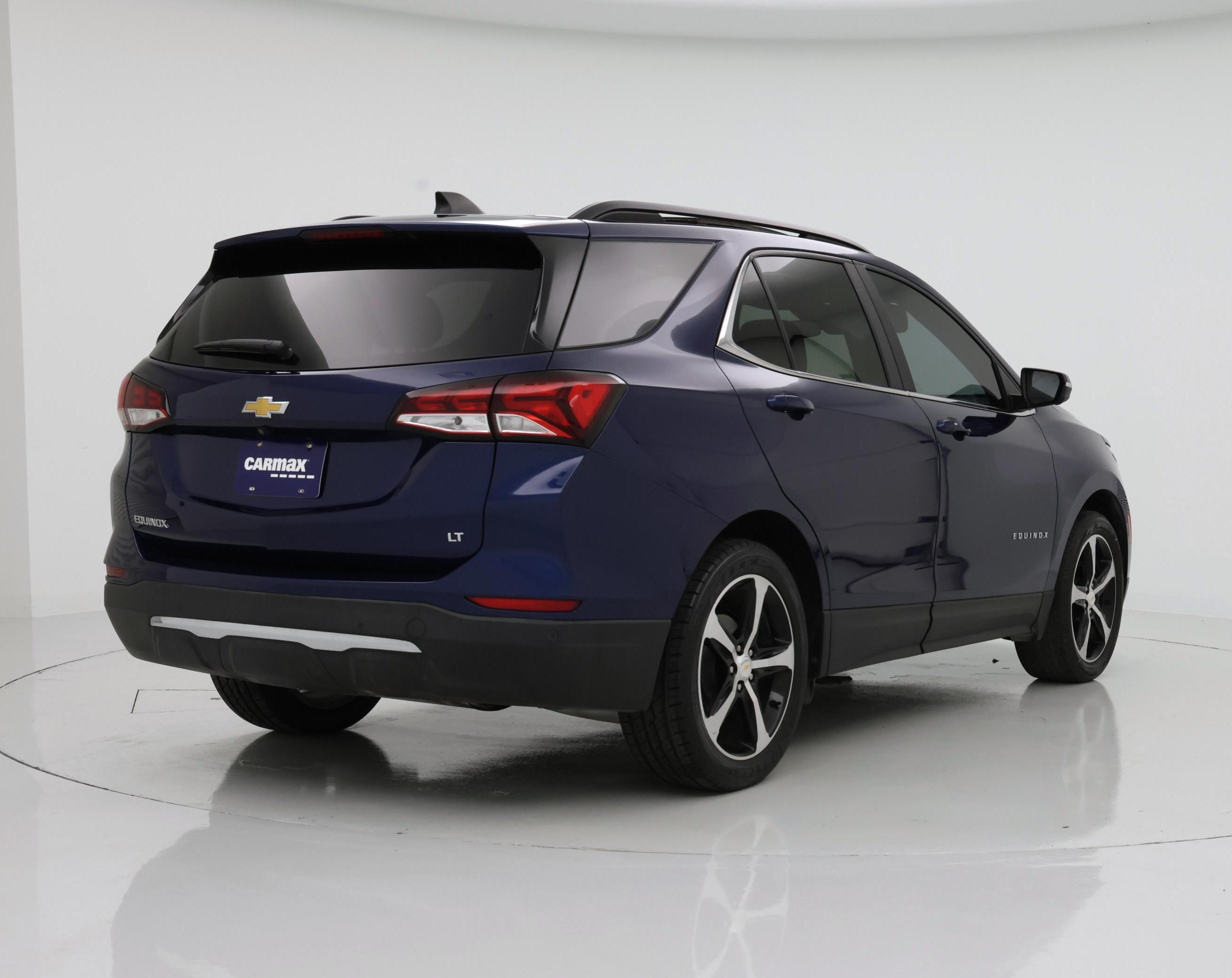 Thumbnail: 2022 Chevrolet Equinox - 8
