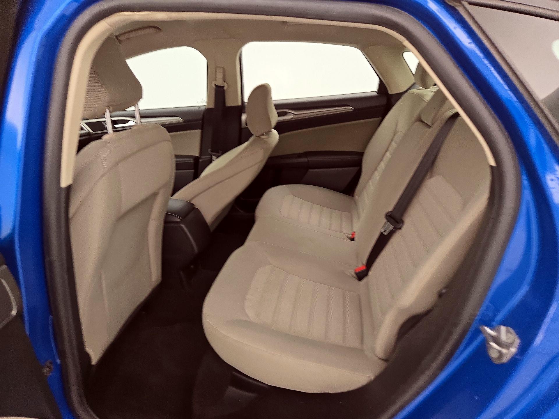 Thumbnail: 2020 Ford Fusion - 19