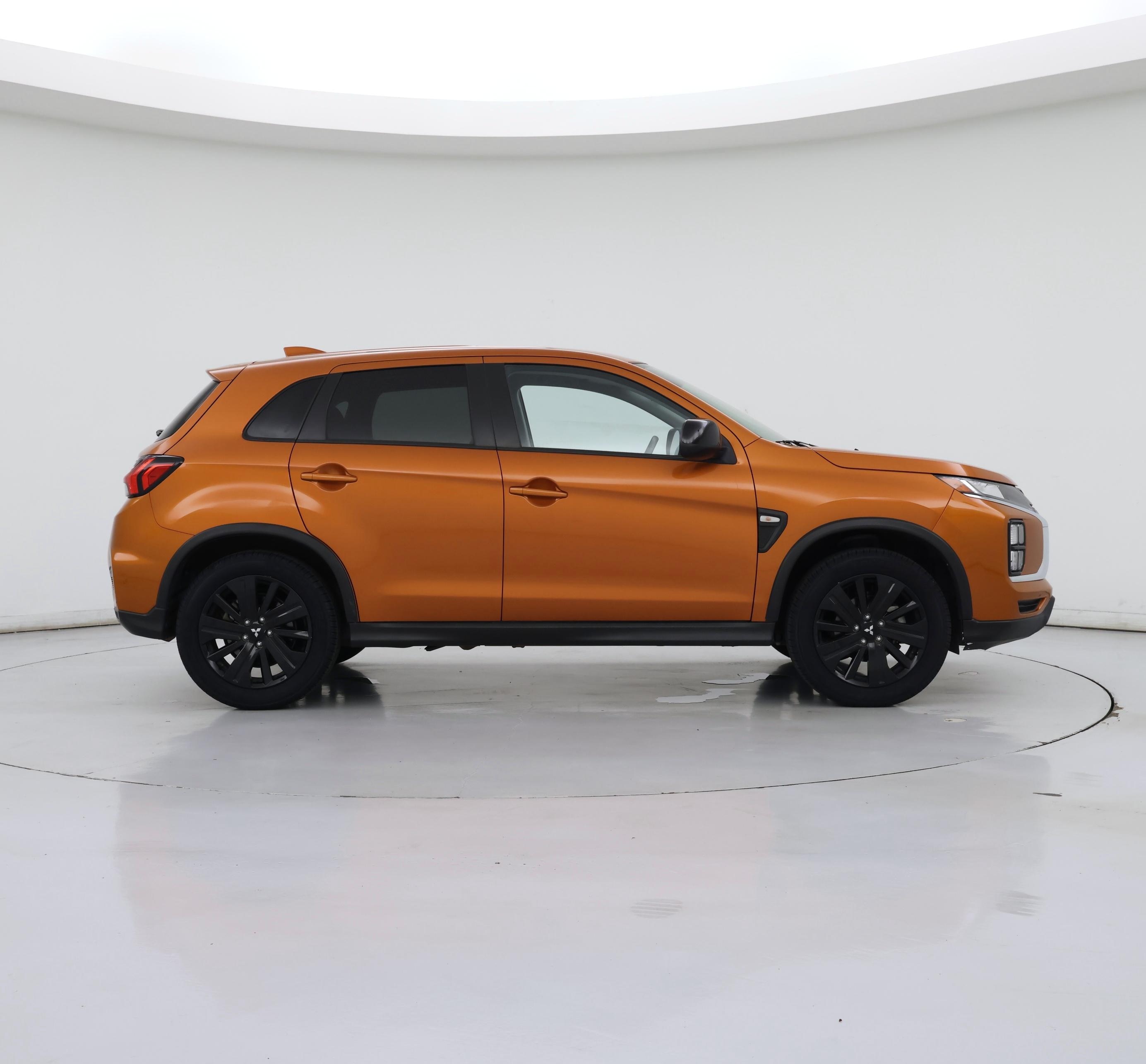 Thumbnail: 2022 Mitsubishi Outlander Sport - 7