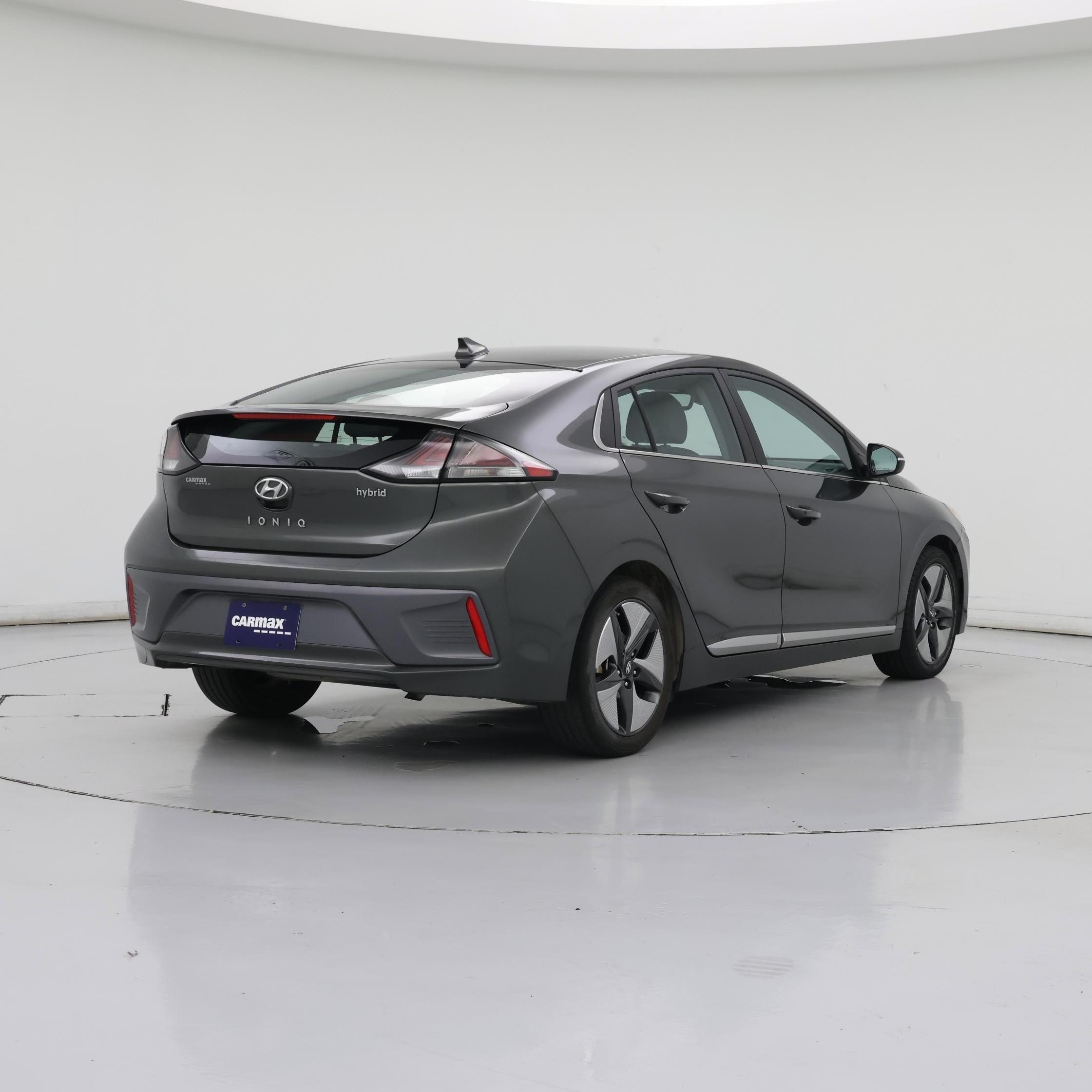 Thumbnail: 2022 Hyundai Ioniq - 8