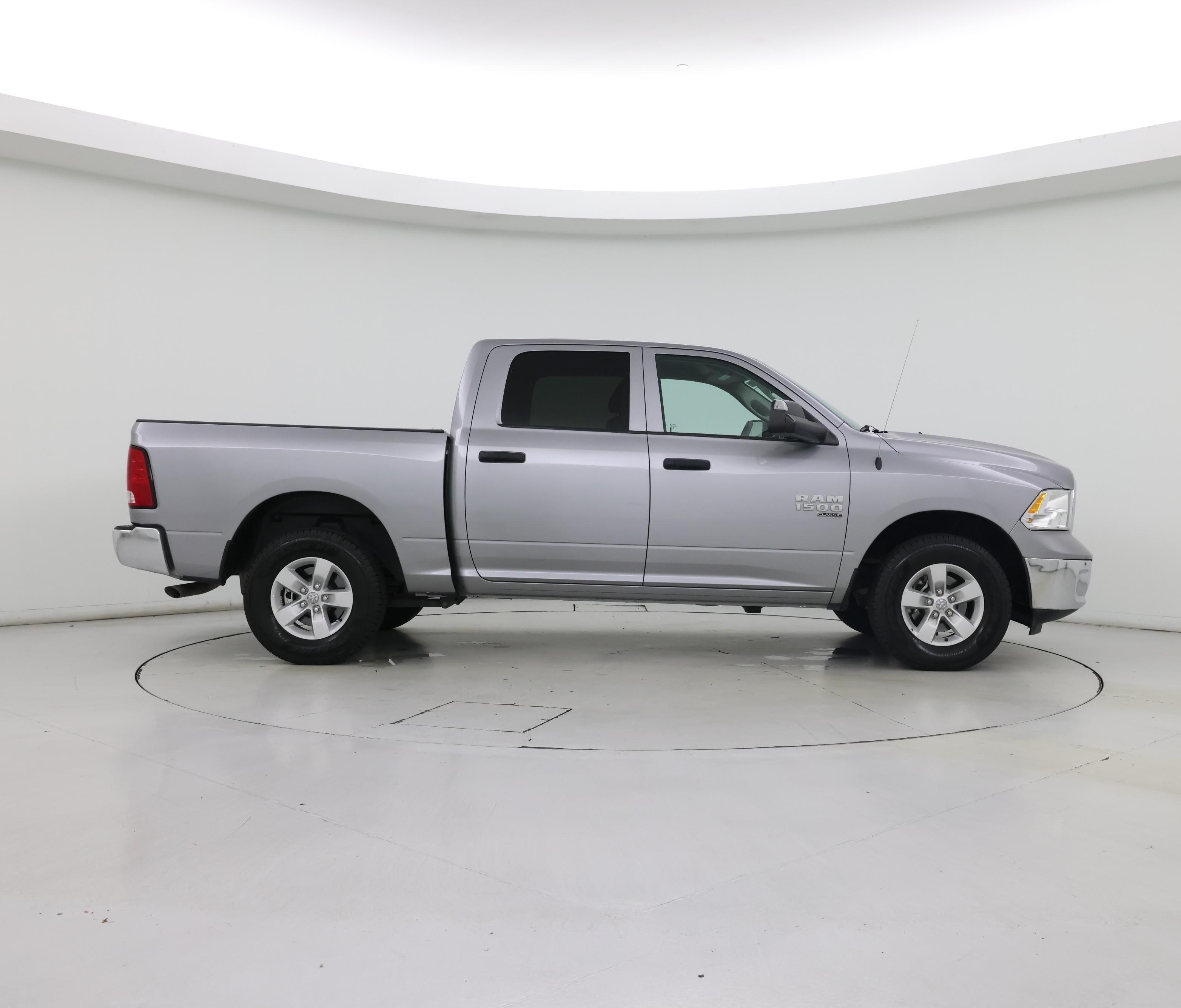 Thumbnail: 2023 RAM 1500 Classic - 7