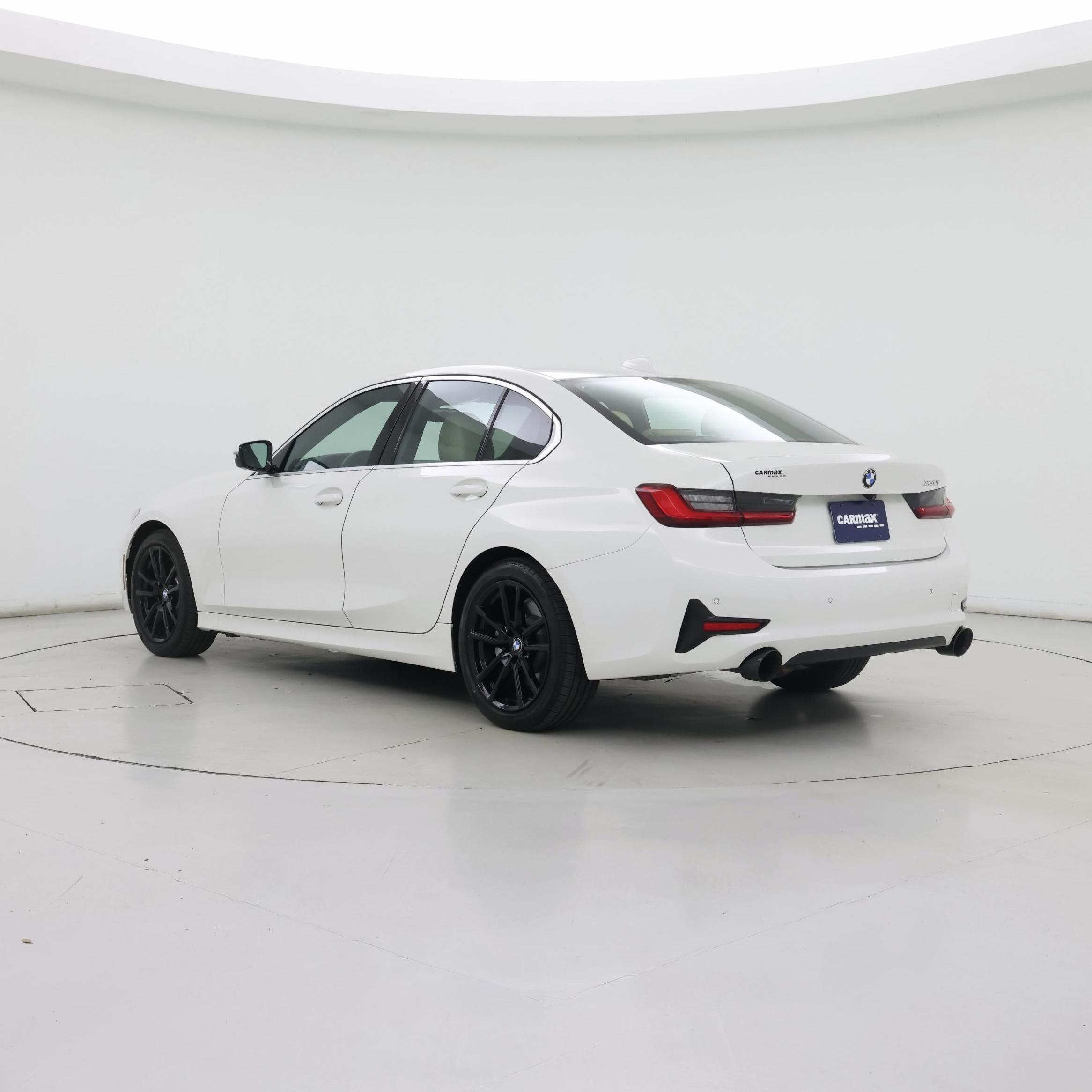 Thumbnail: 2020 BMW 3 Series - 2